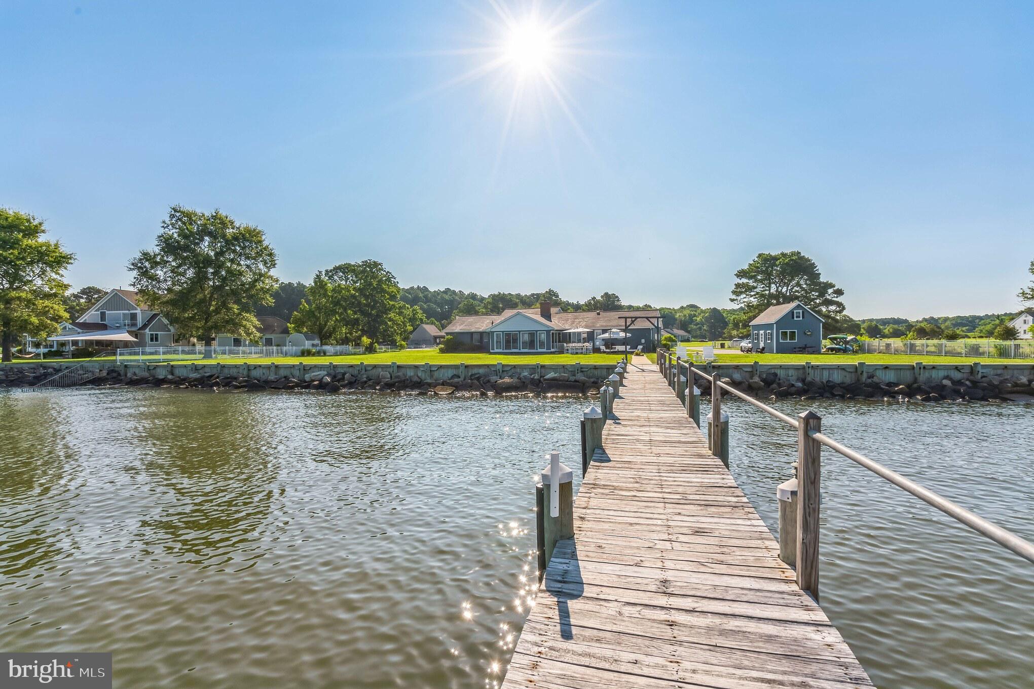 FERRY POINT - Residential