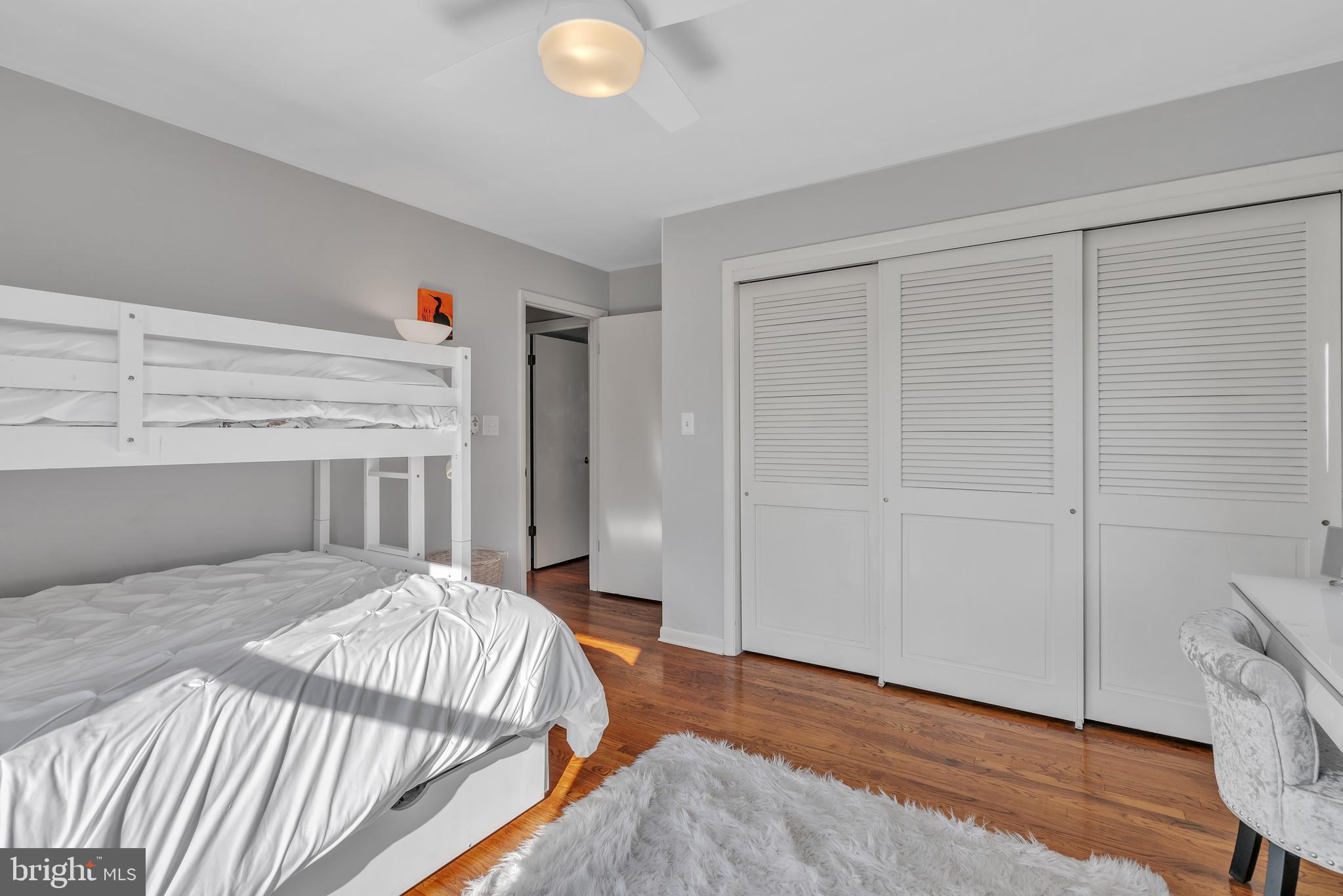 FERRY POINT - Residential