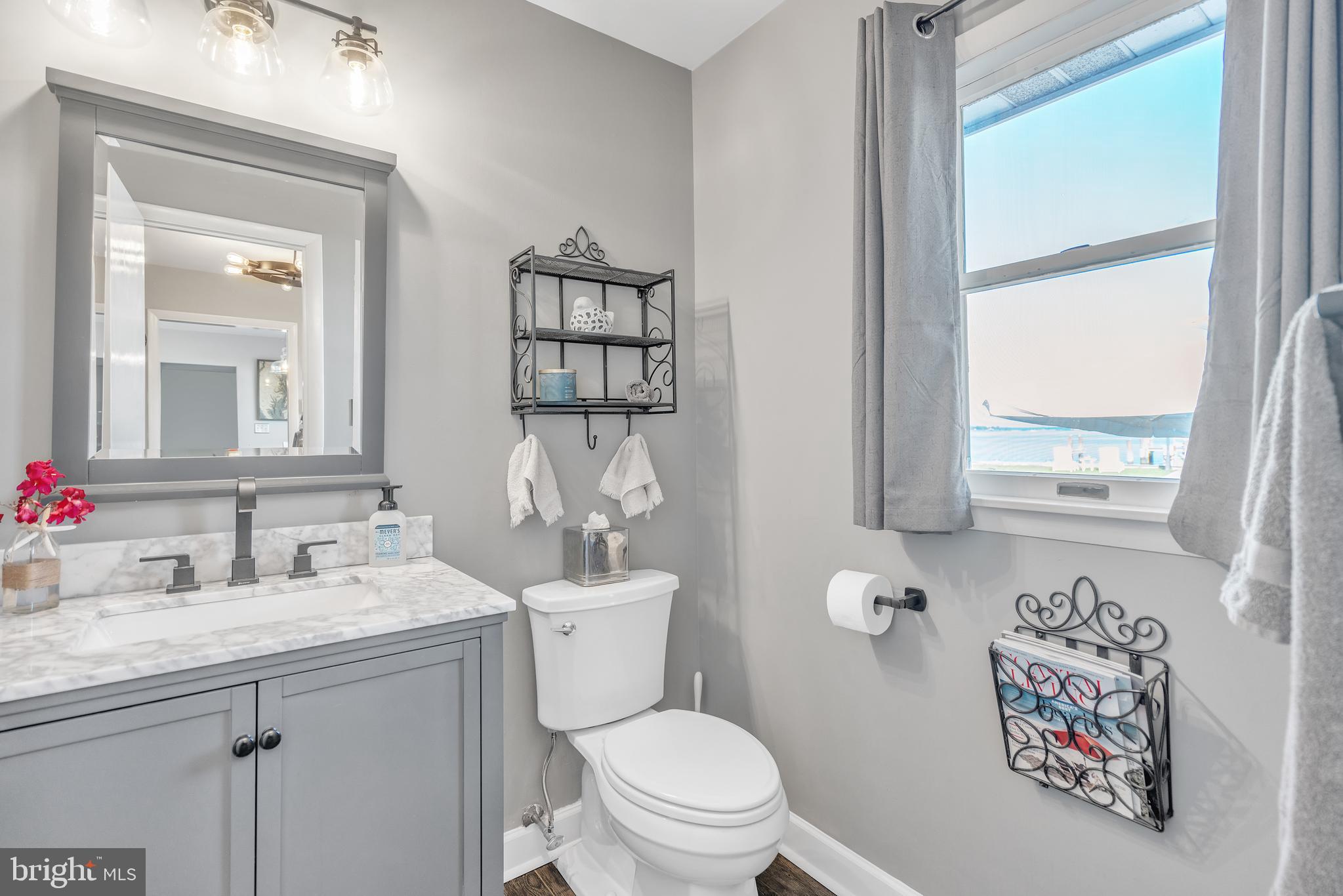 FERRY POINT - Residential