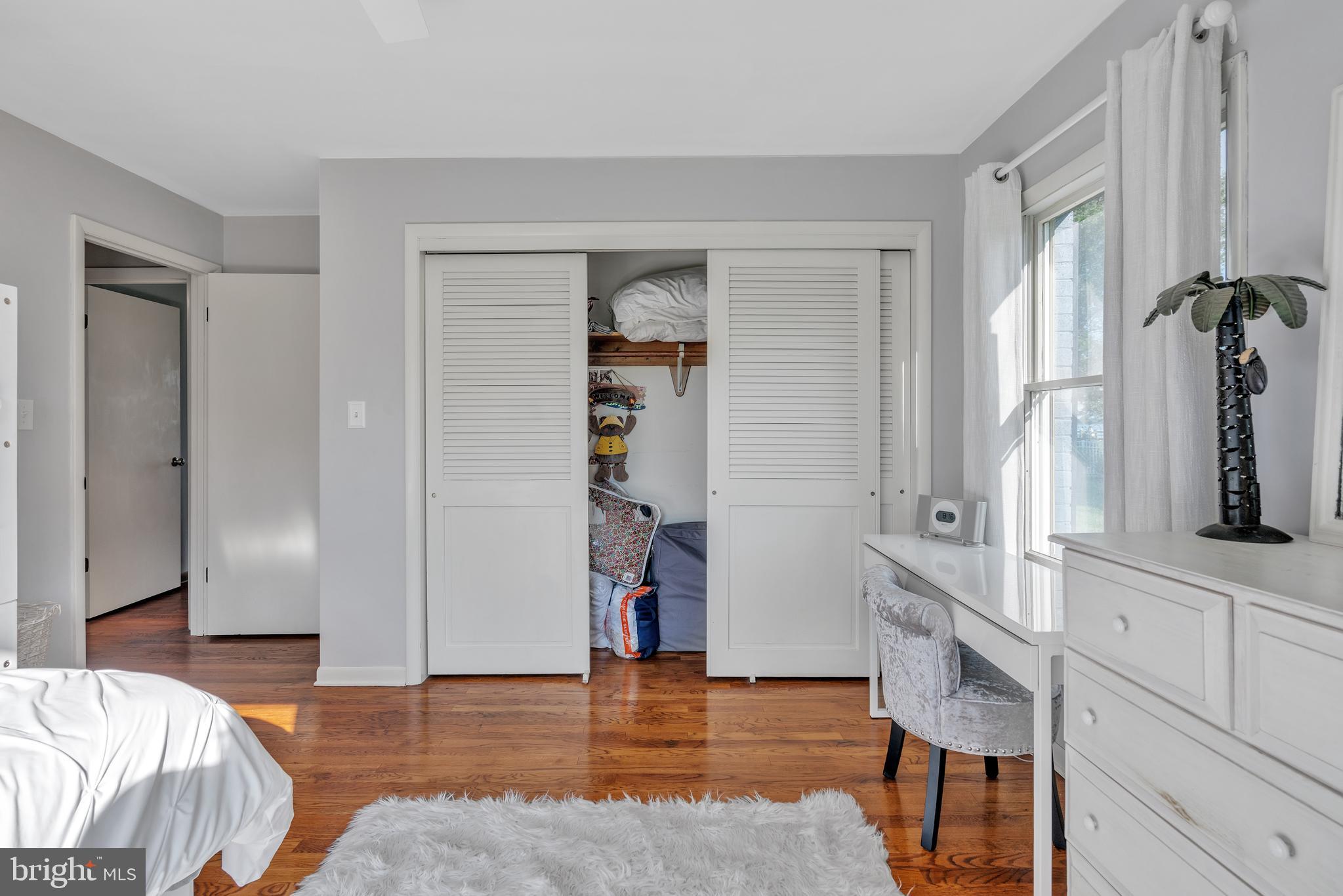 FERRY POINT - Residential