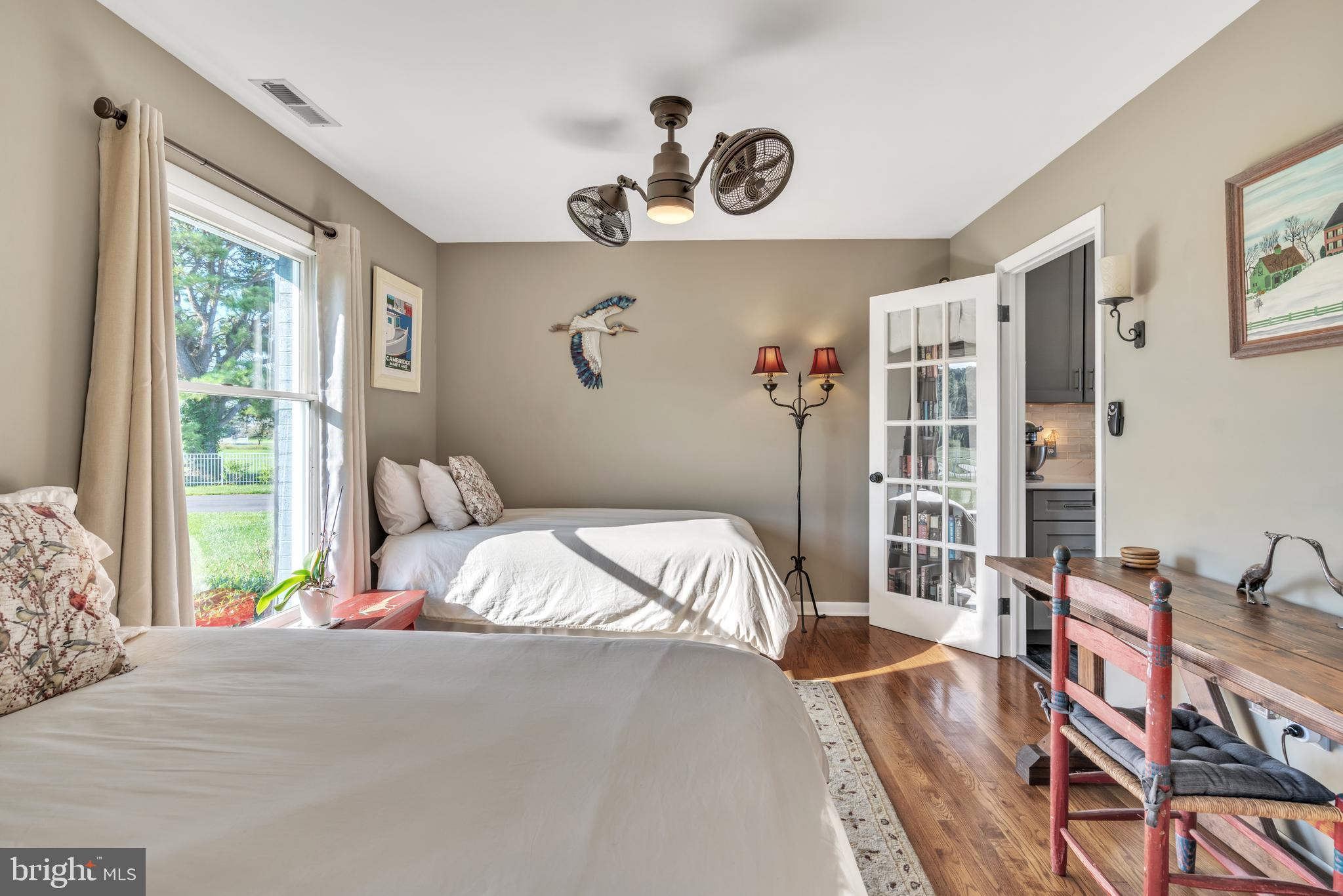 FERRY POINT - Residential