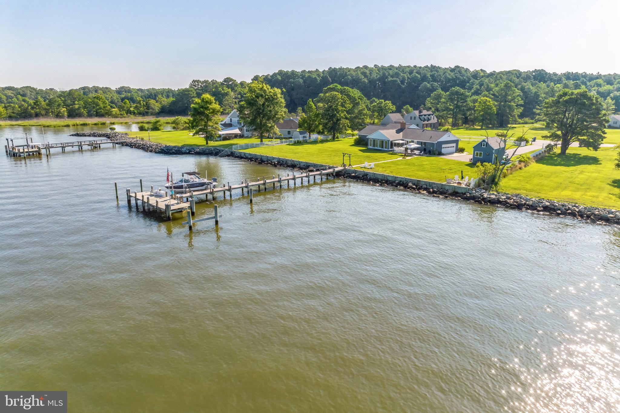 FERRY POINT - Residential