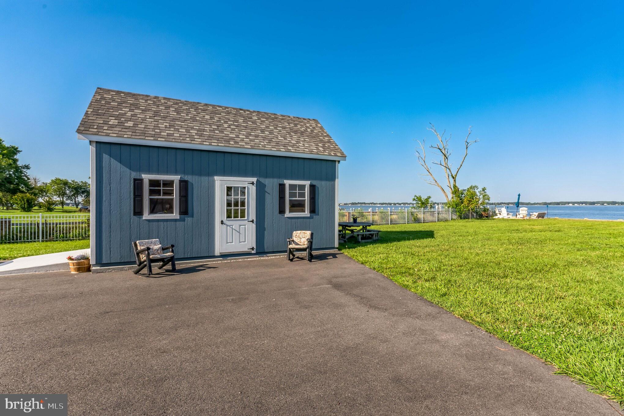 FERRY POINT - Residential