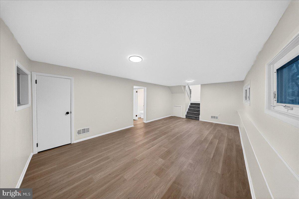 RADNOR GREEN - Residential