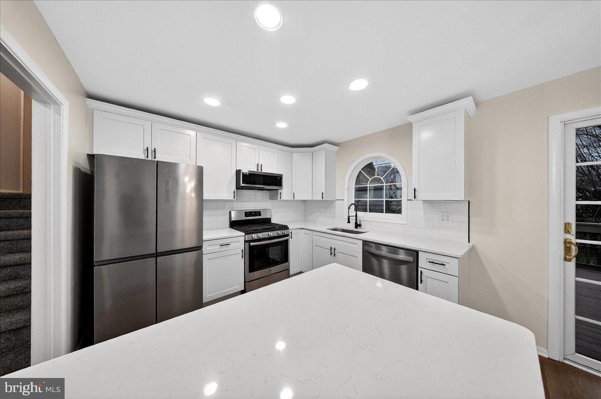 RADNOR GREEN - Residential