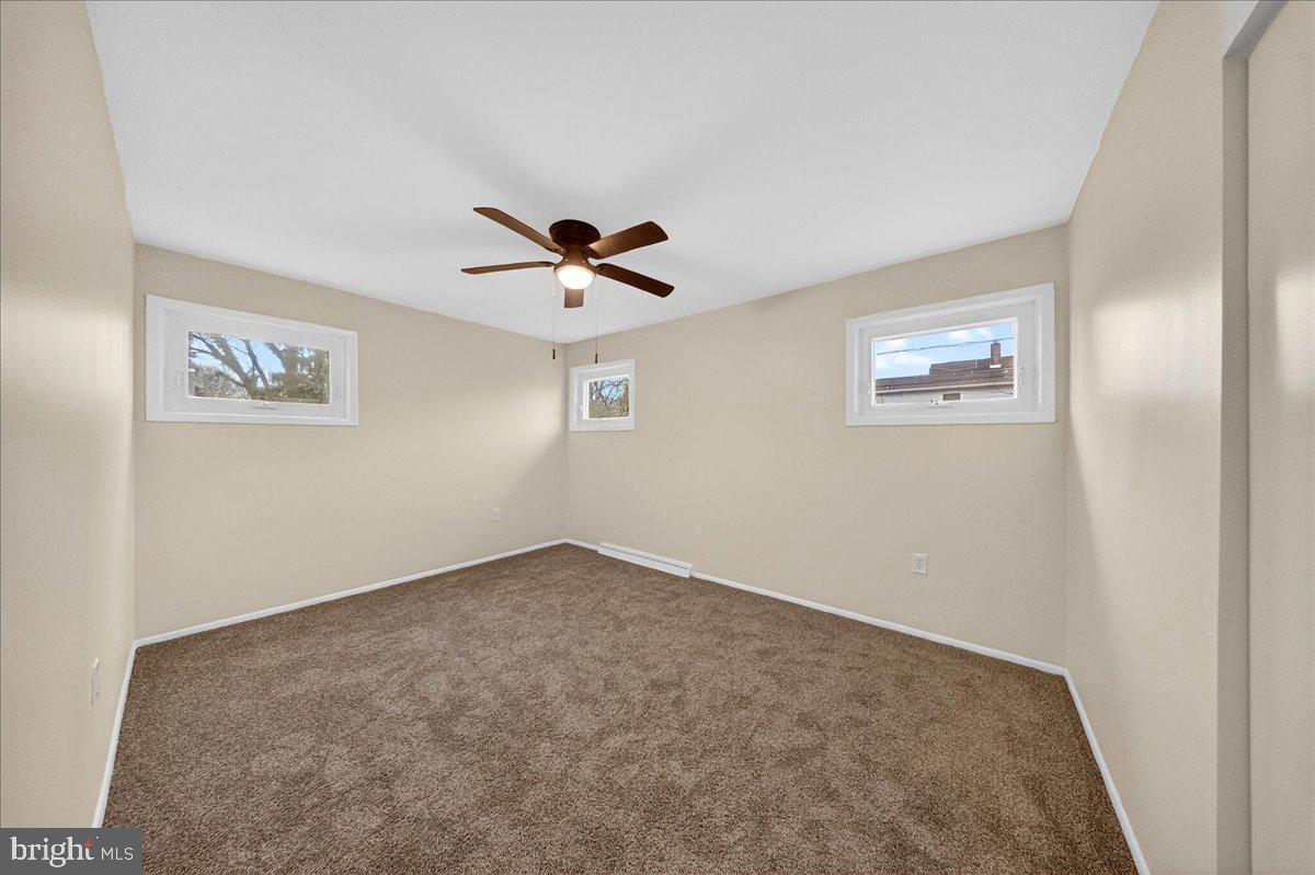 RADNOR GREEN - Residential