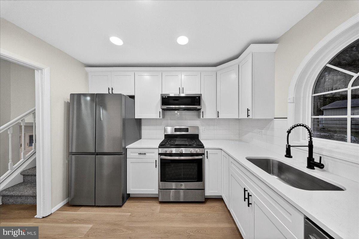 RADNOR GREEN - Residential