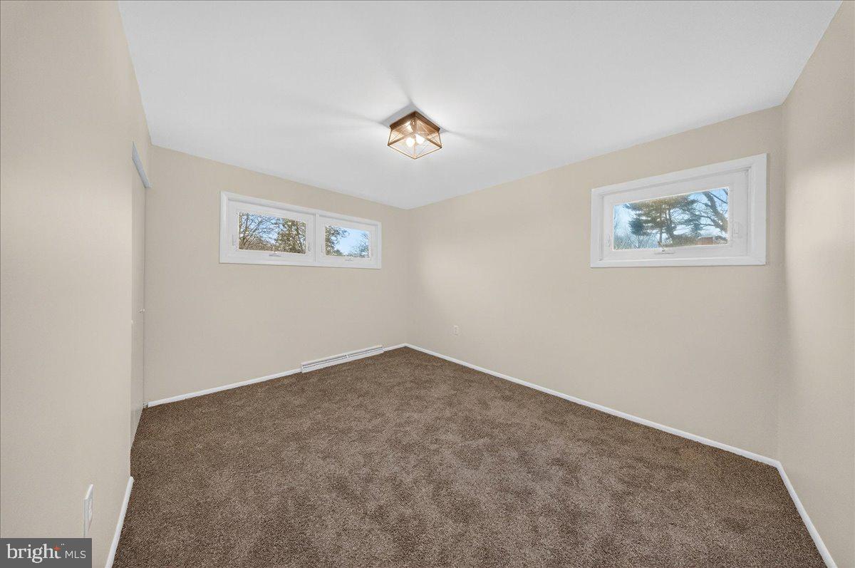 RADNOR GREEN - Residential