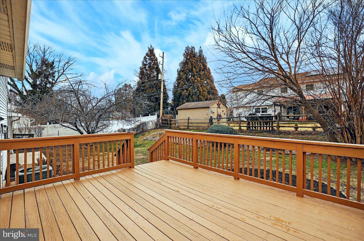 RADNOR GREEN - Residential