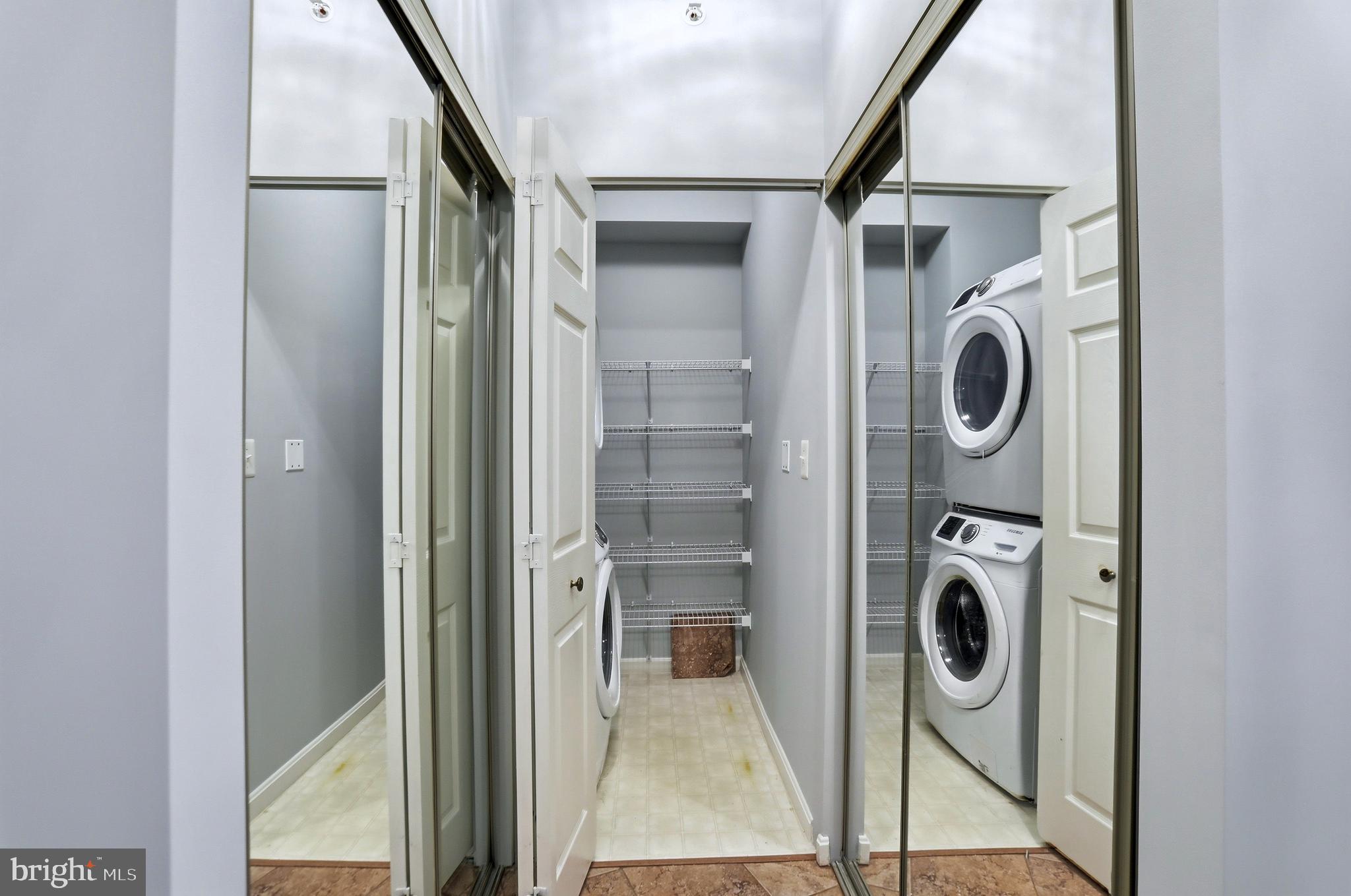 RIVERVIEW AT LANSDOWNE WOODS - Residential