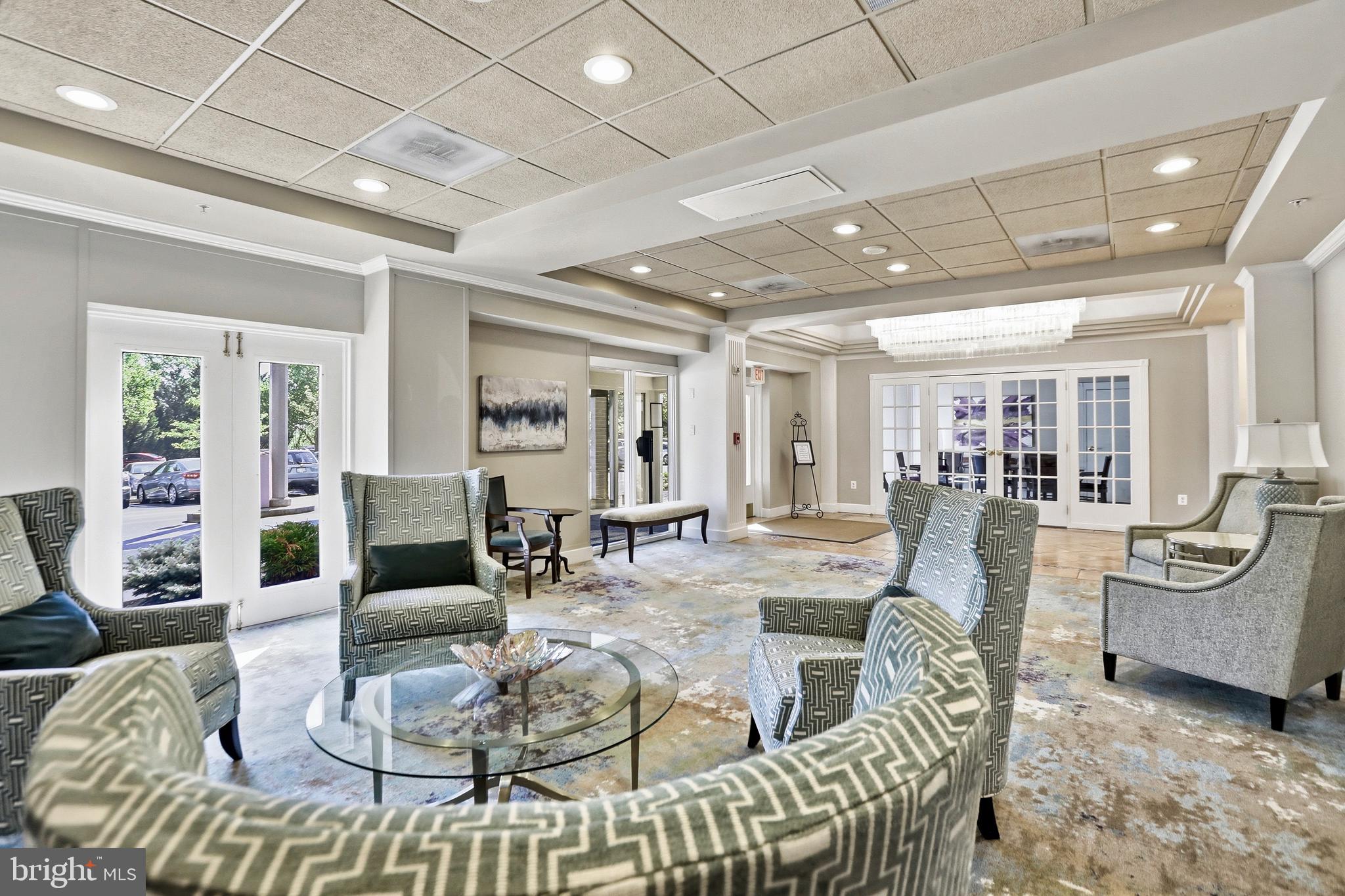 RIVERVIEW AT LANSDOWNE WOODS - Residential