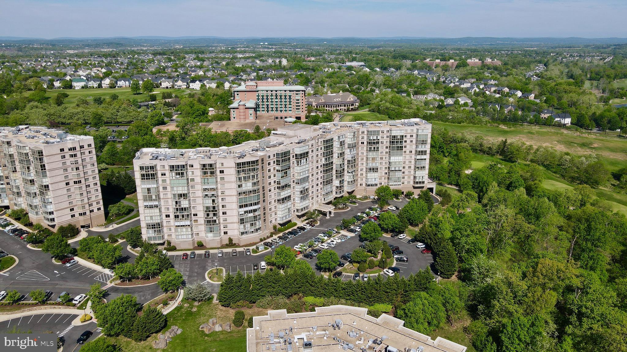 RIVERVIEW AT LANSDOWNE WOODS - Residential