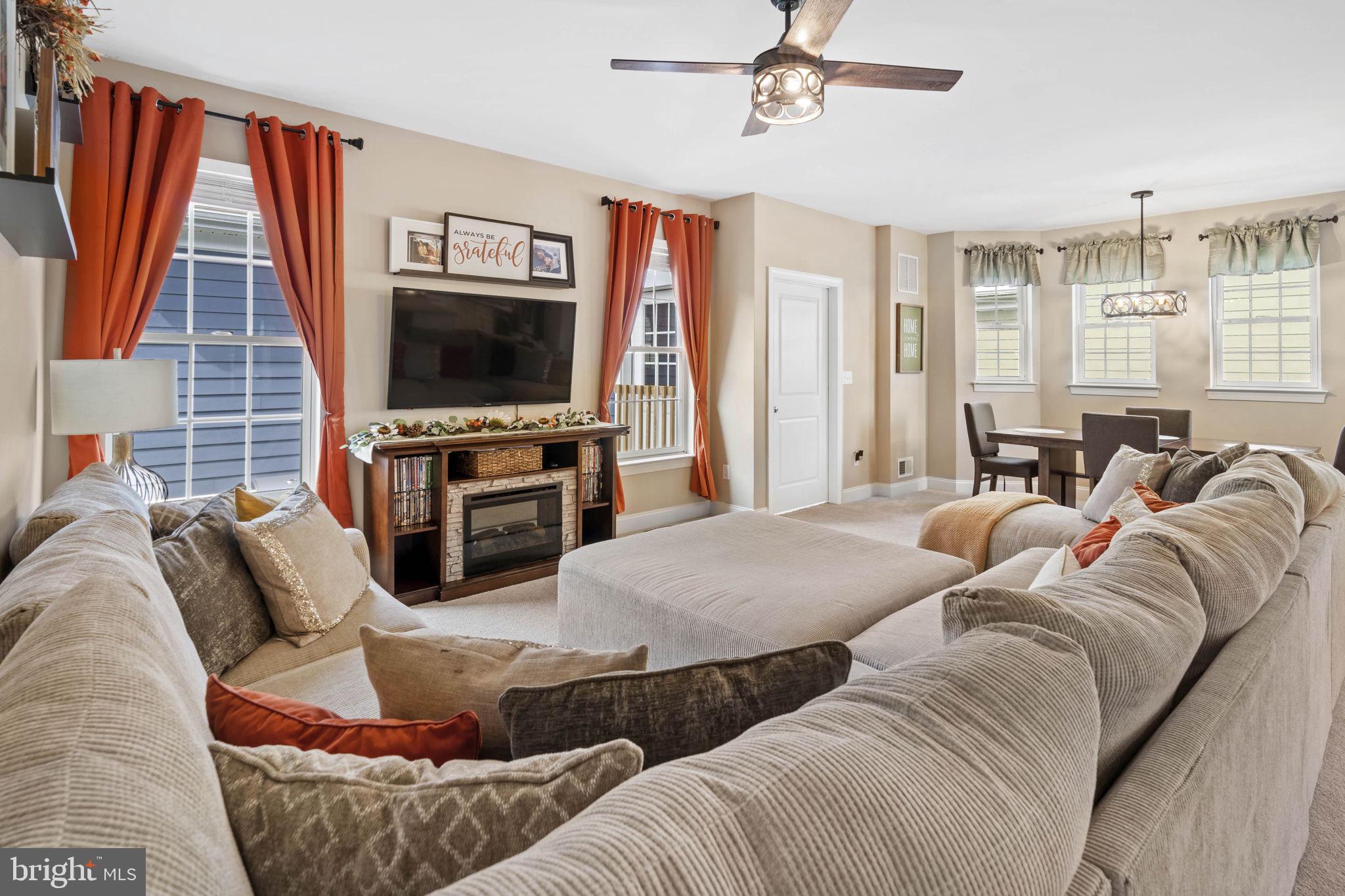 TOWN OF WHITEHALL - Residential