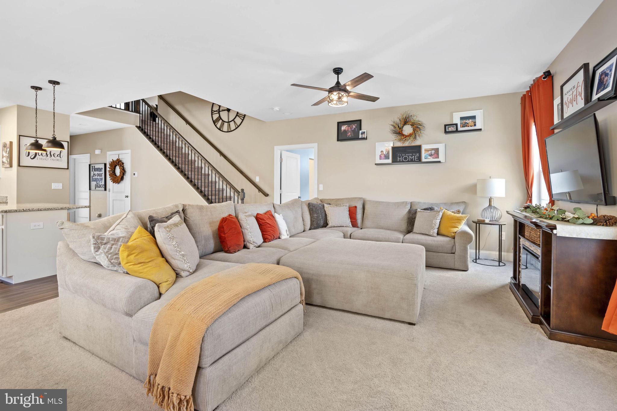 TOWN OF WHITEHALL - Residential