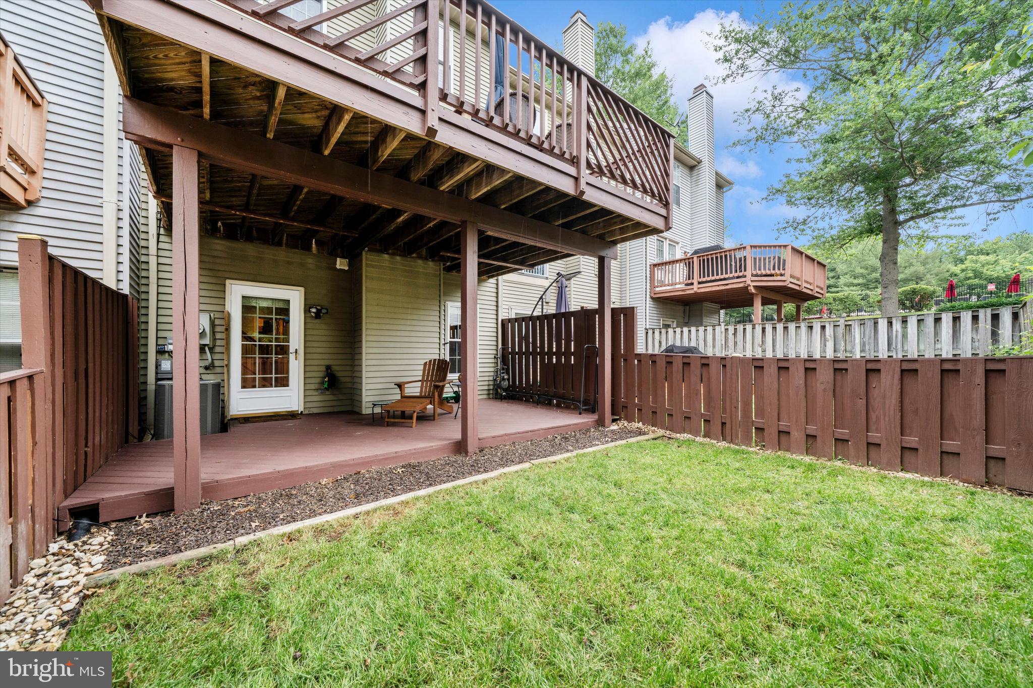 JAMES CREEK - Residential