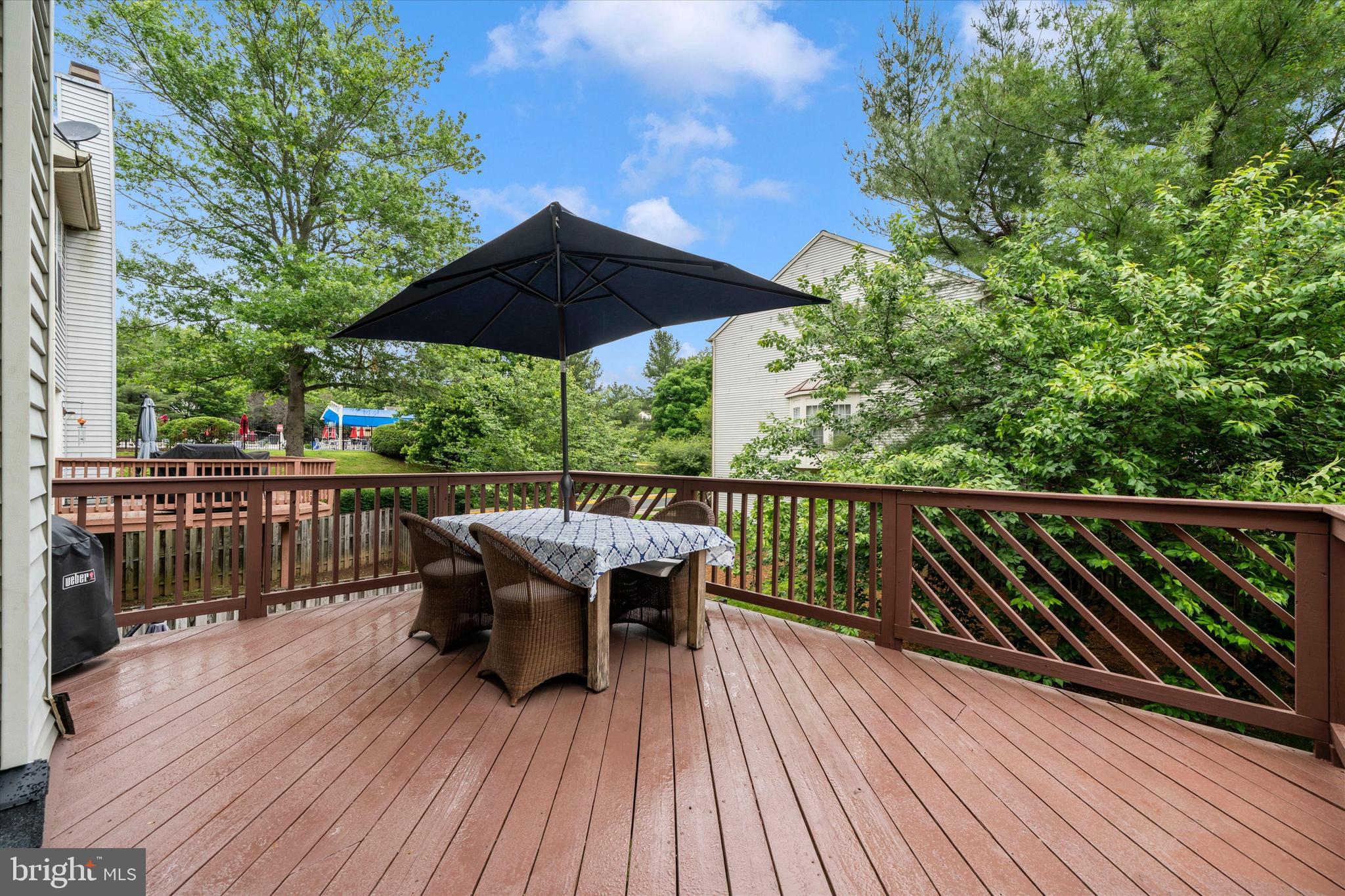 JAMES CREEK - Residential