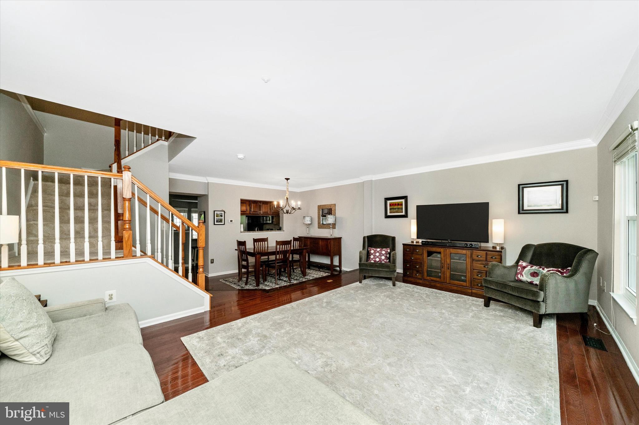JAMES CREEK - Residential