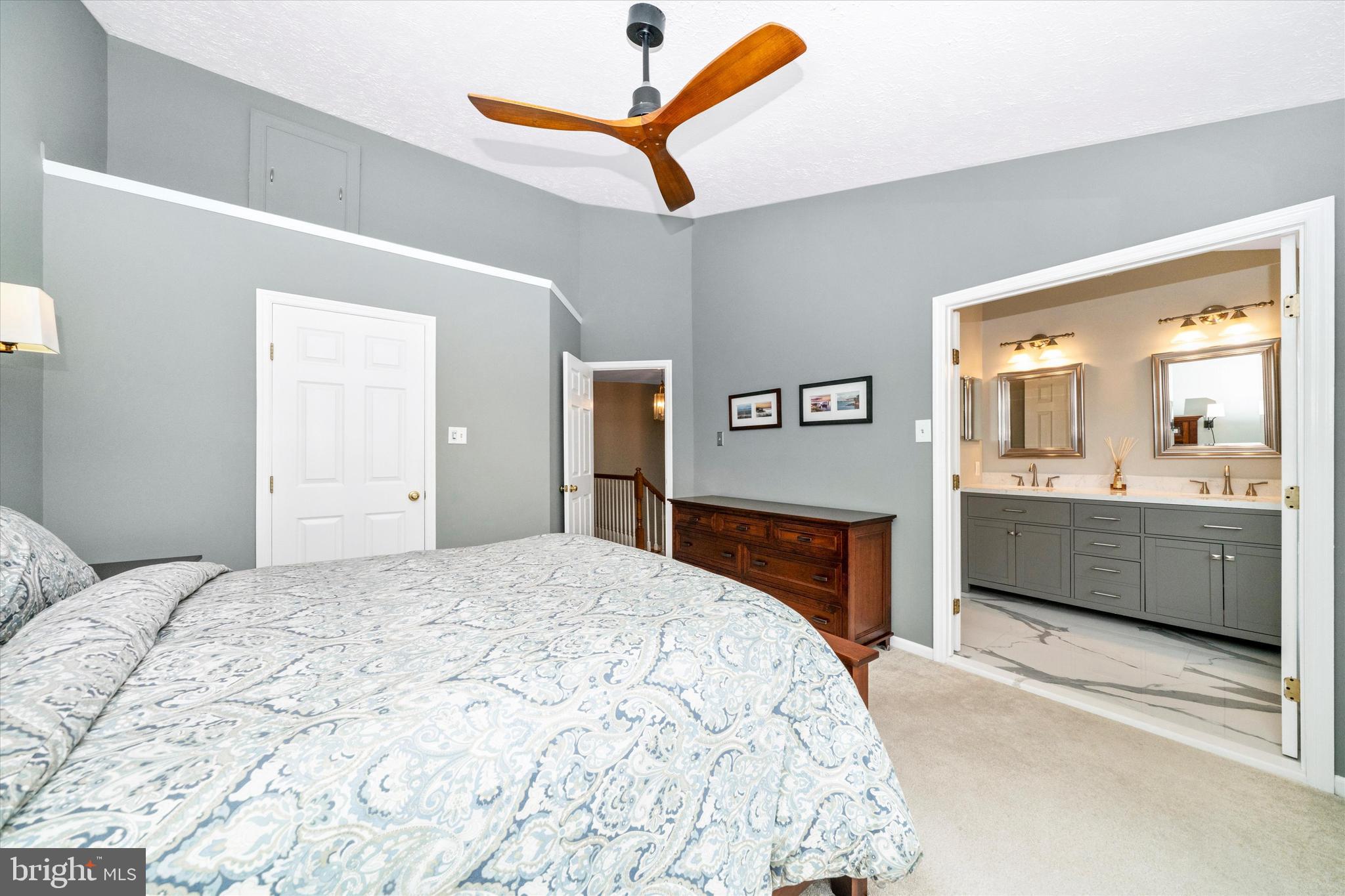 JAMES CREEK - Residential