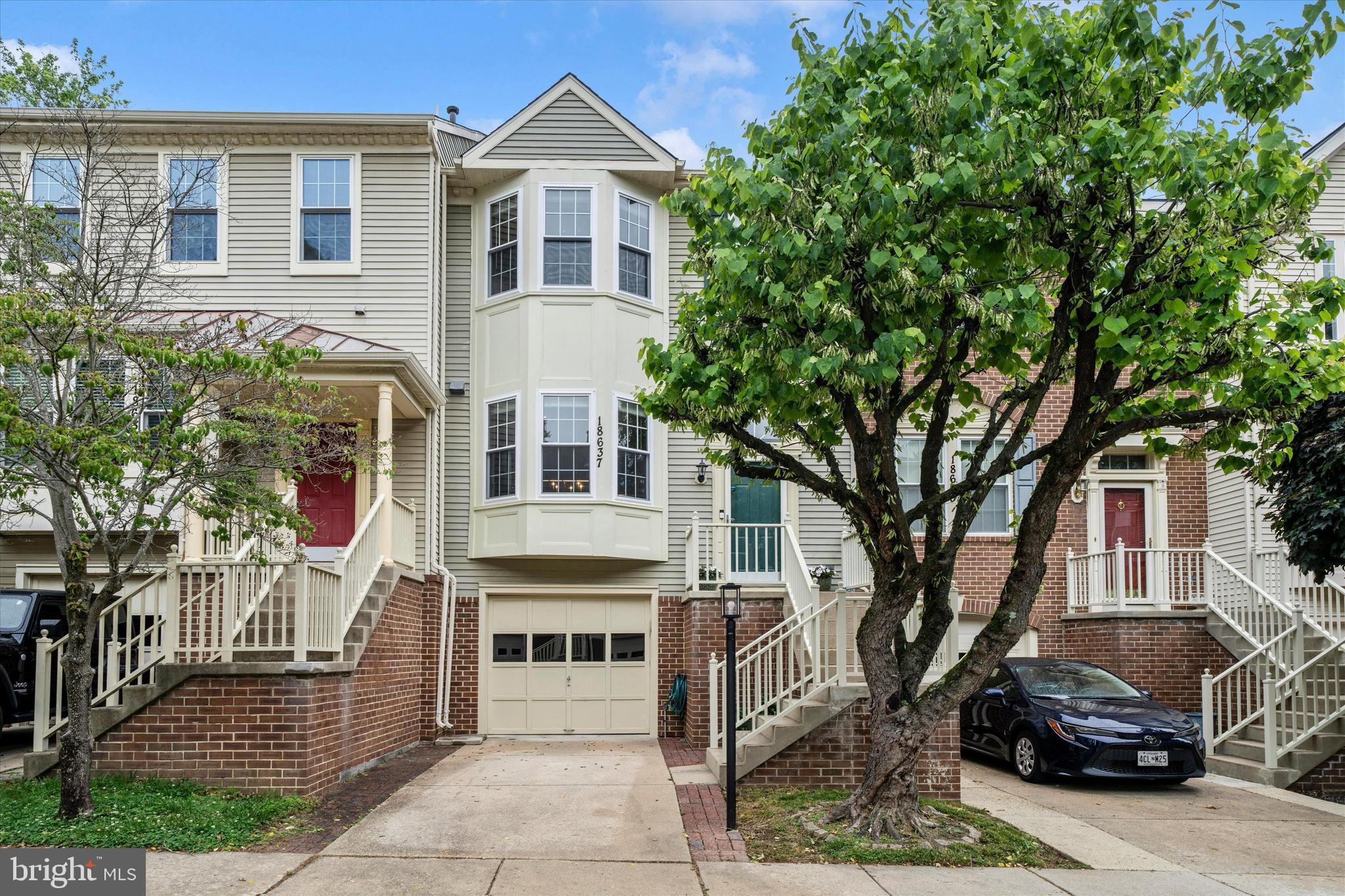 JAMES CREEK - Residential