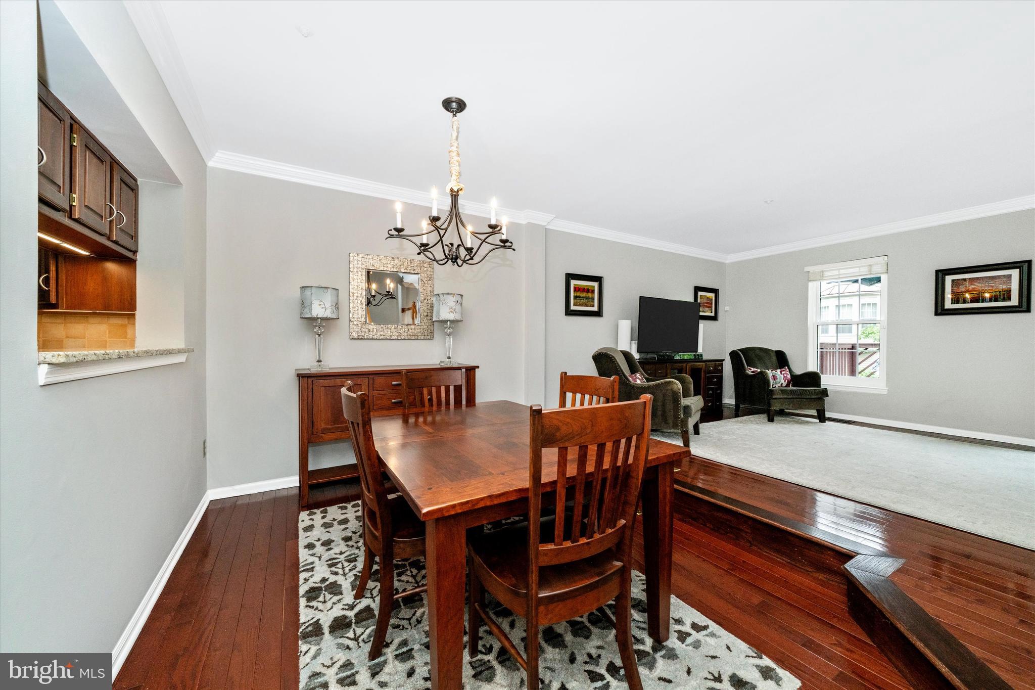 JAMES CREEK - Residential