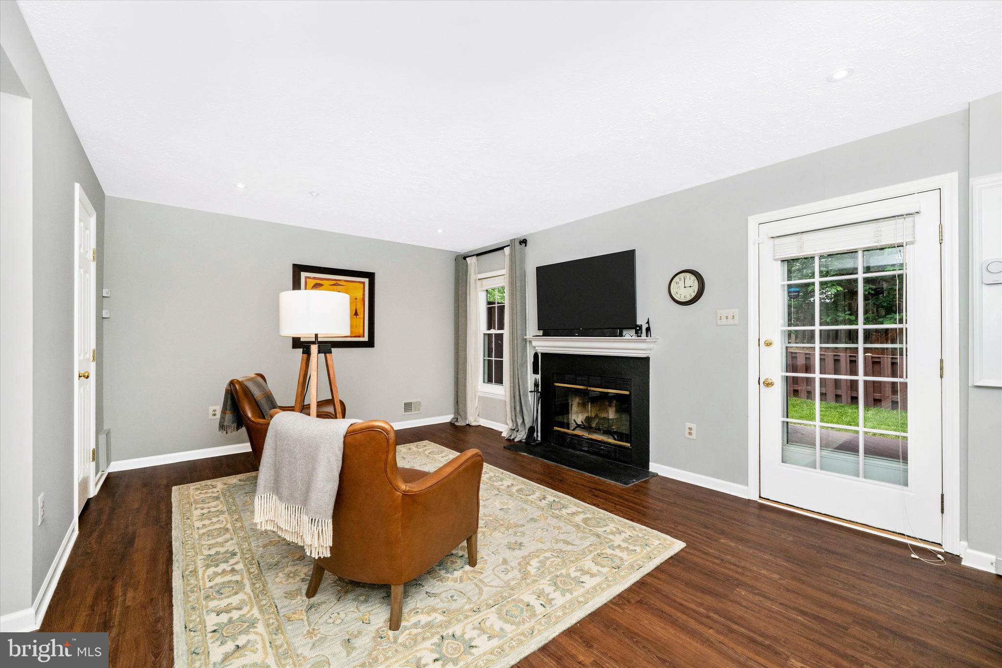 JAMES CREEK - Residential