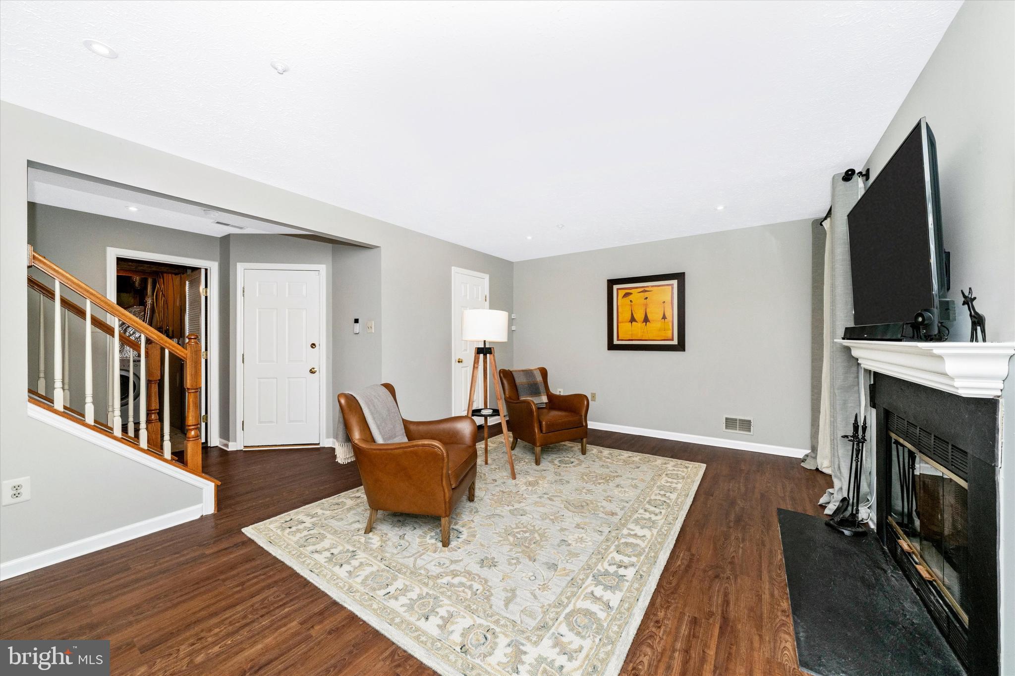 JAMES CREEK - Residential