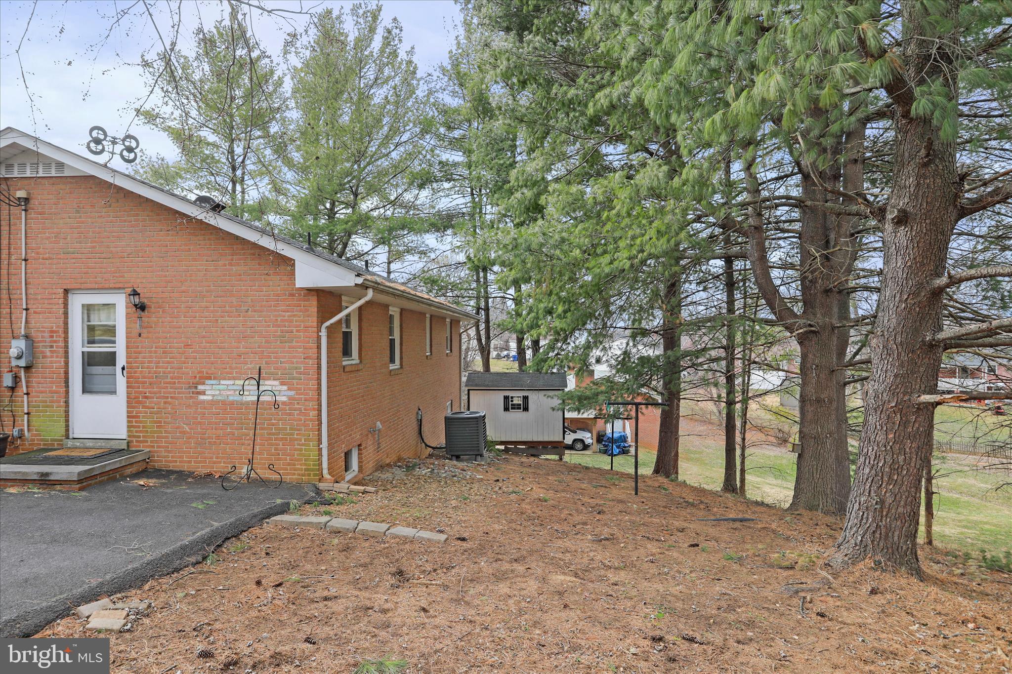 FAIRVIEW HEIGHTS - Residential