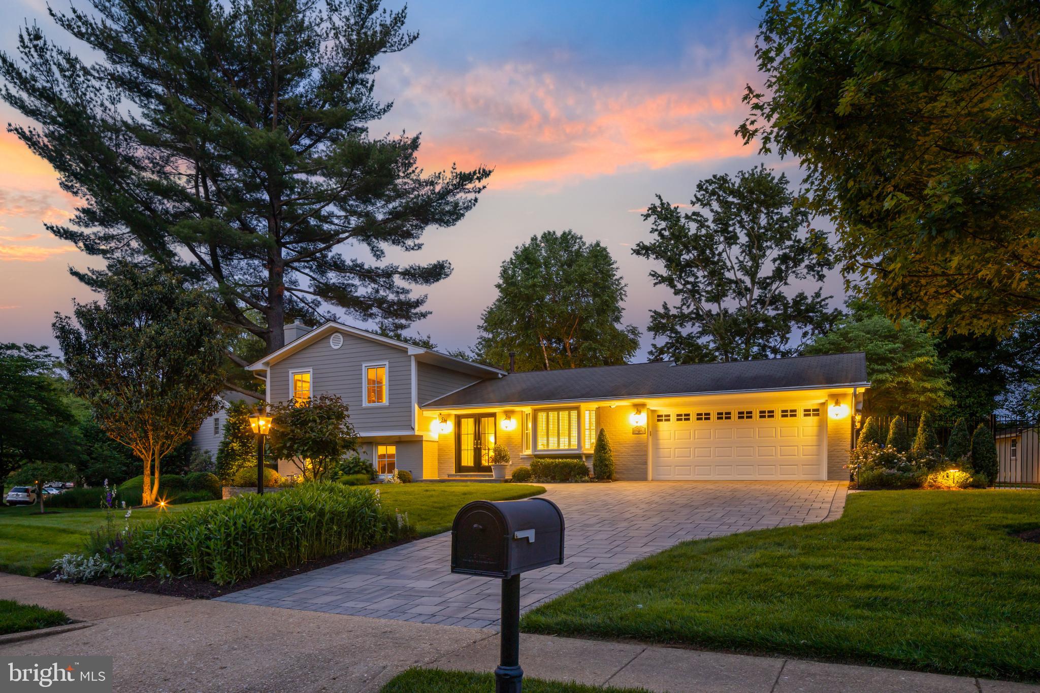 9505 SPINET COURT