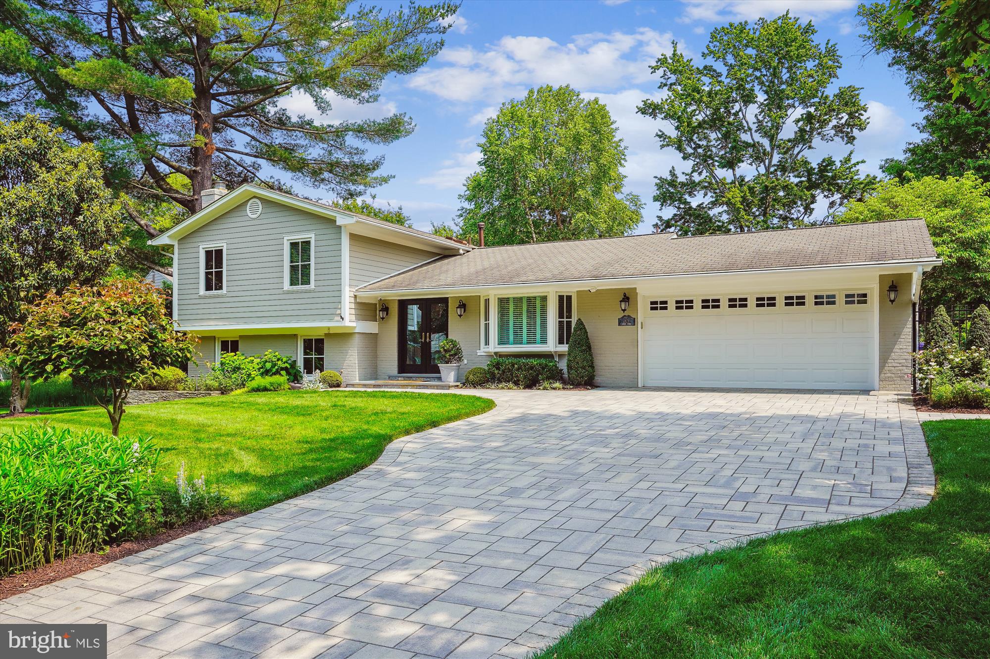 9505 SPINET COURT