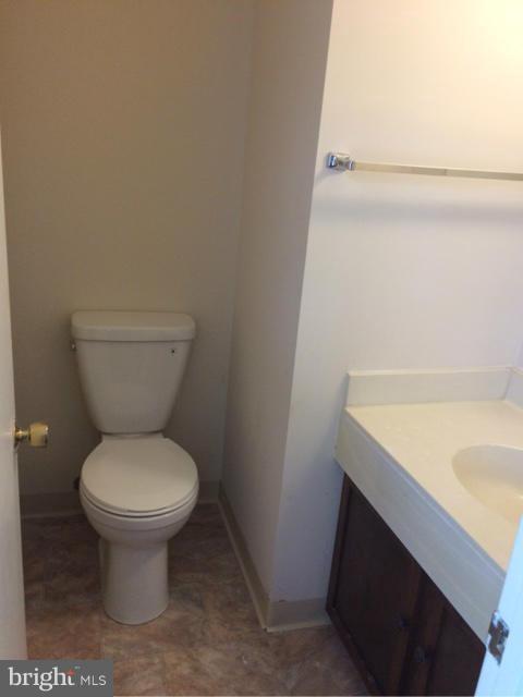 GLEN ORA - PLAT 9 - Residential Lease