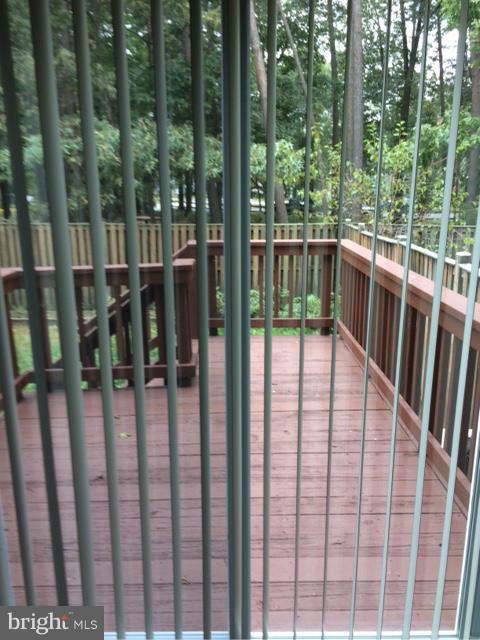 GLEN ORA - PLAT 9 - Residential Lease