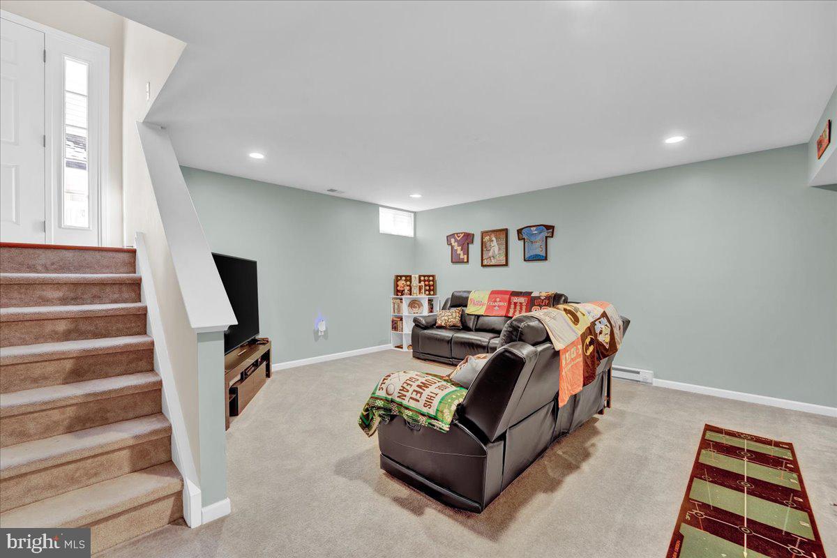 FRENCH CREEK TOWNH - Residential