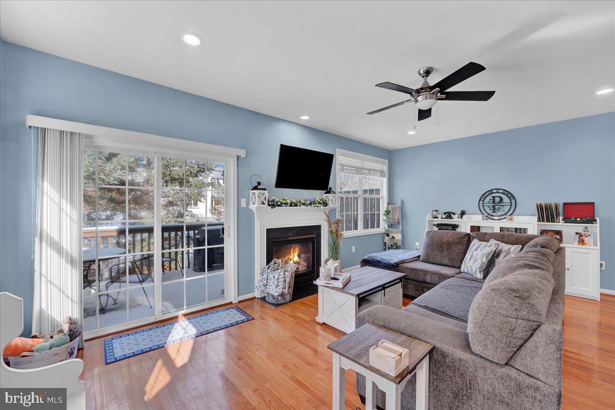 FRENCH CREEK TOWNH - Residential