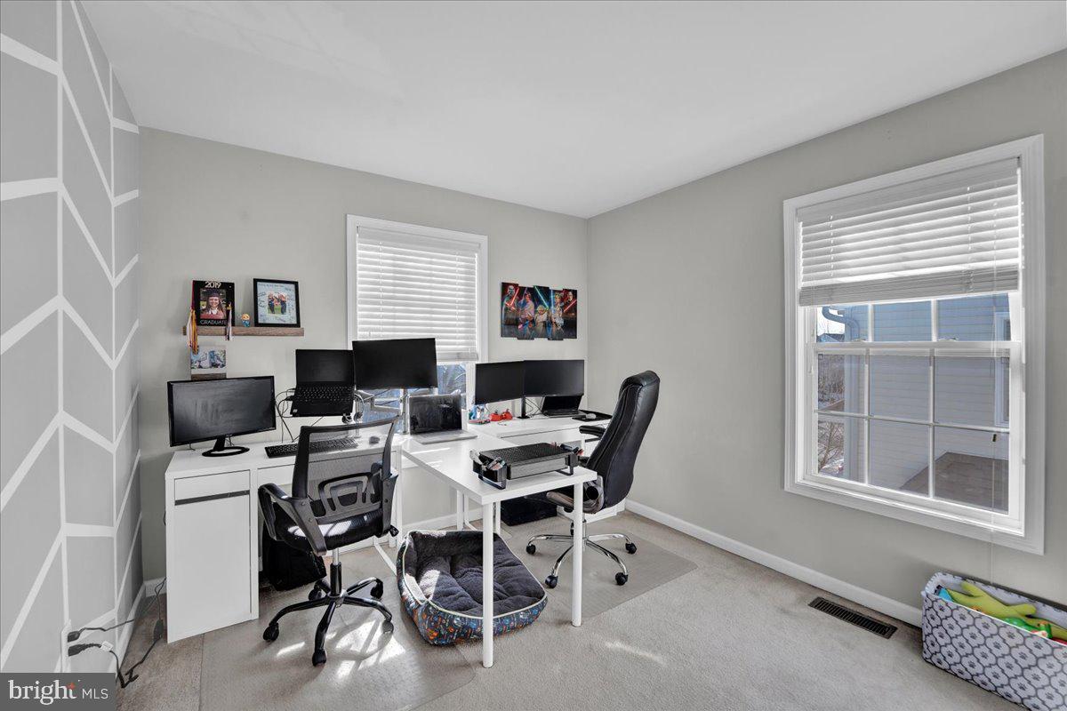 FRENCH CREEK TOWNH - Residential