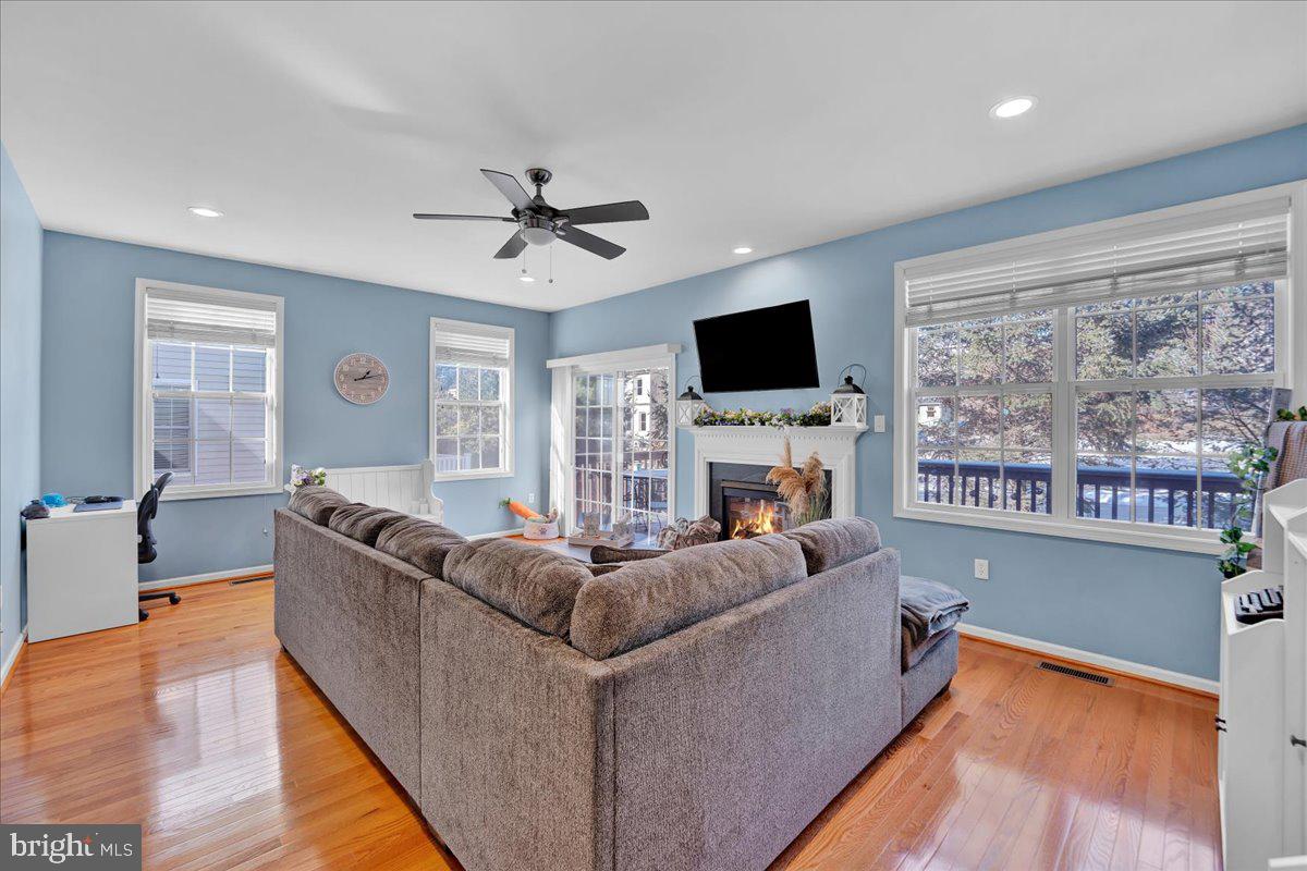 FRENCH CREEK TOWNH - Residential