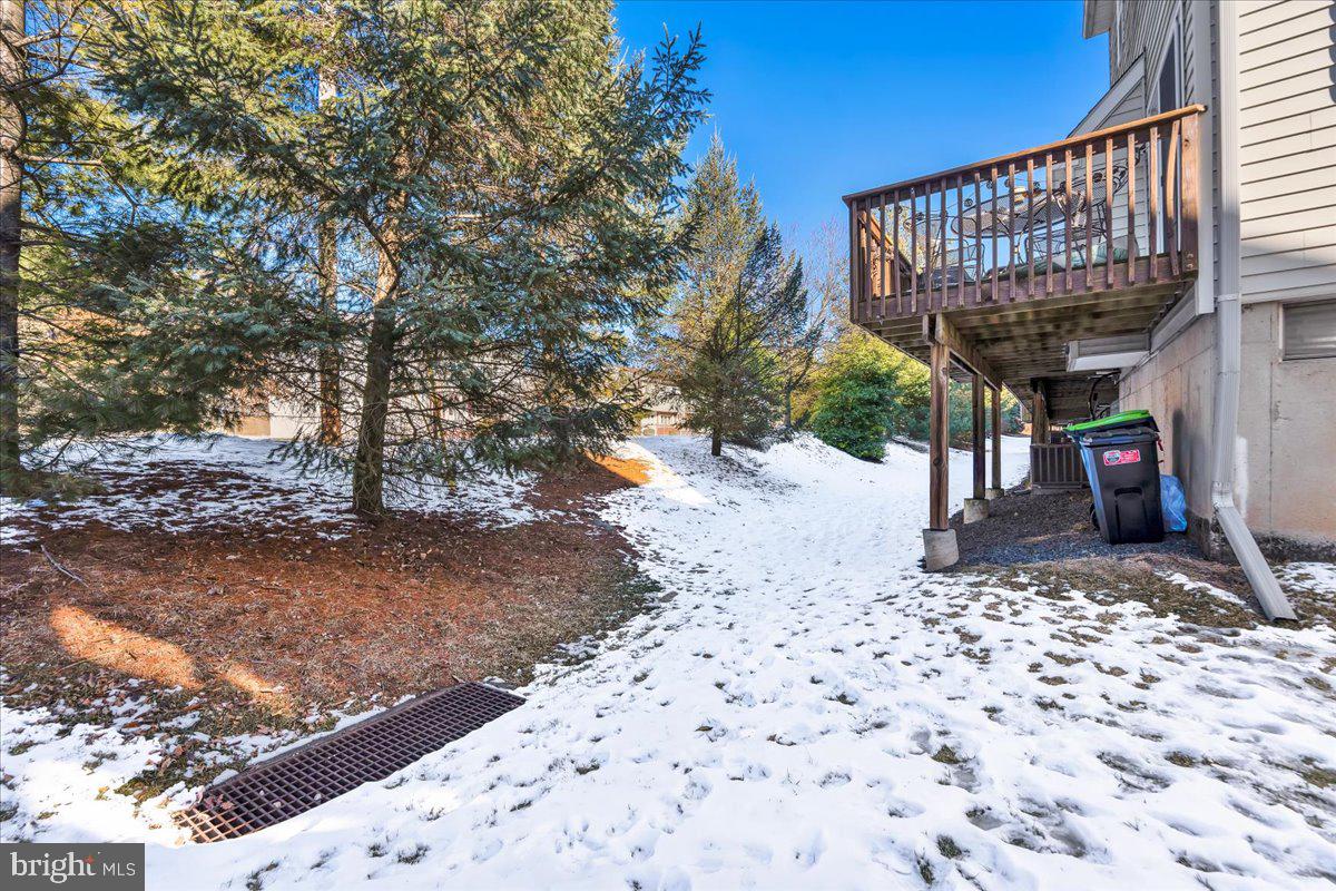 FRENCH CREEK TOWNH - Residential