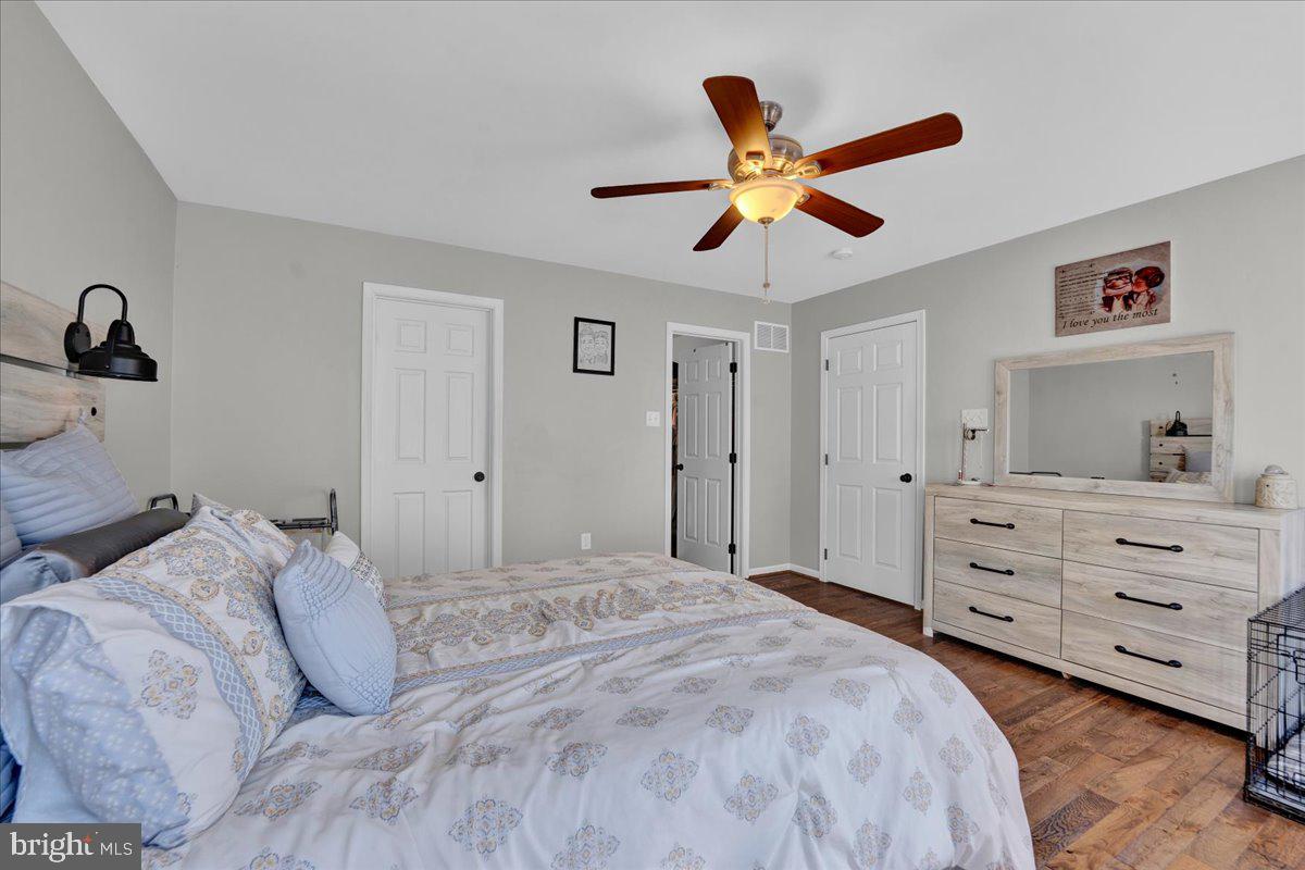 FRENCH CREEK TOWNH - Residential