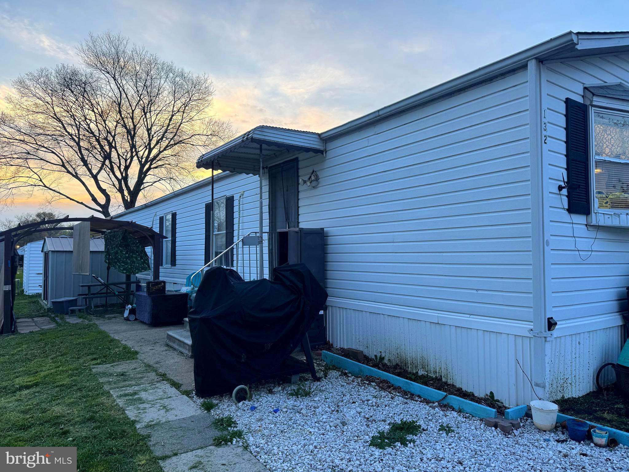 WILLIAMS ESTATES - Residential