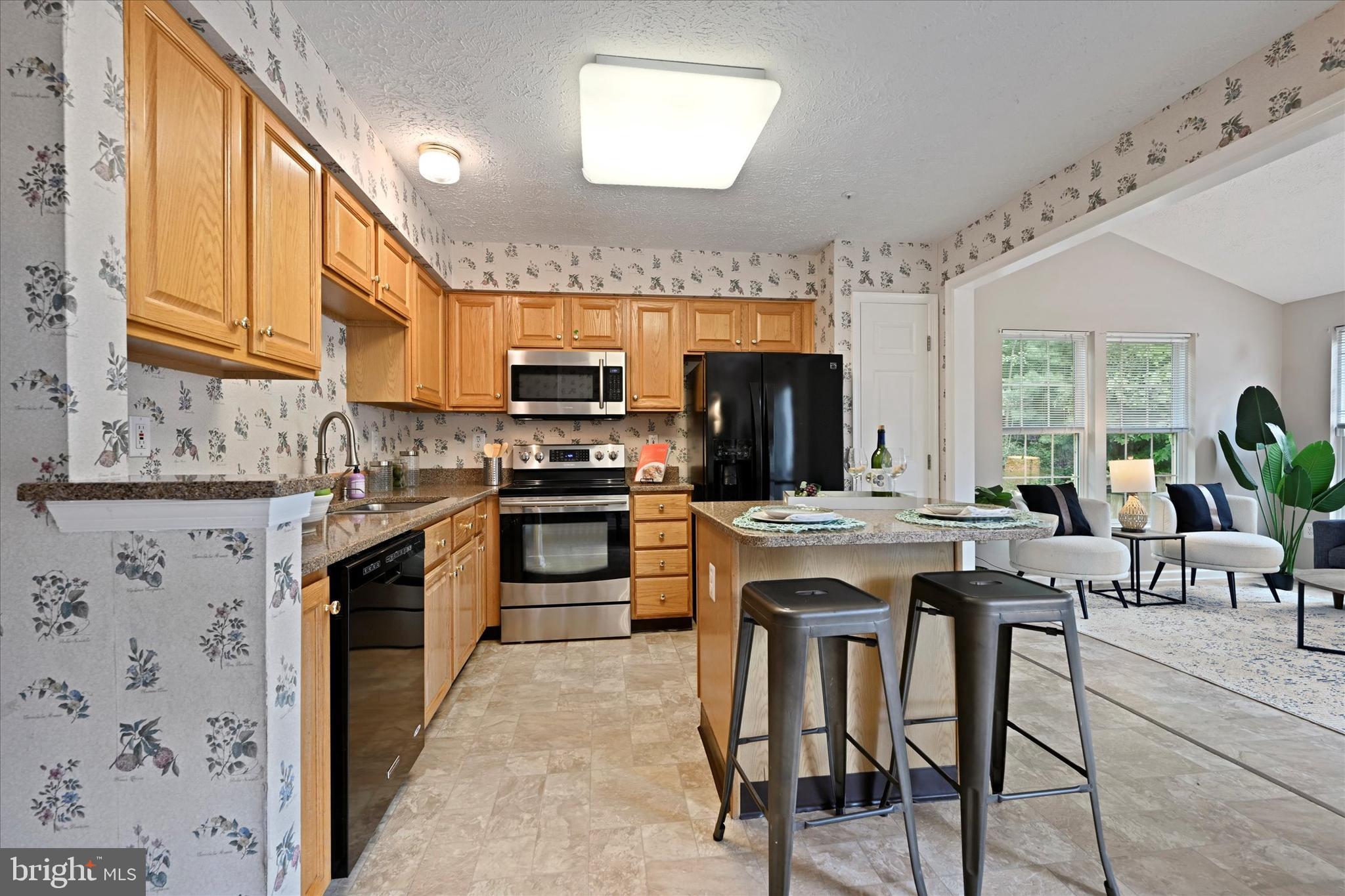 CASTLE STONE AT WHITE MARSH - Residential