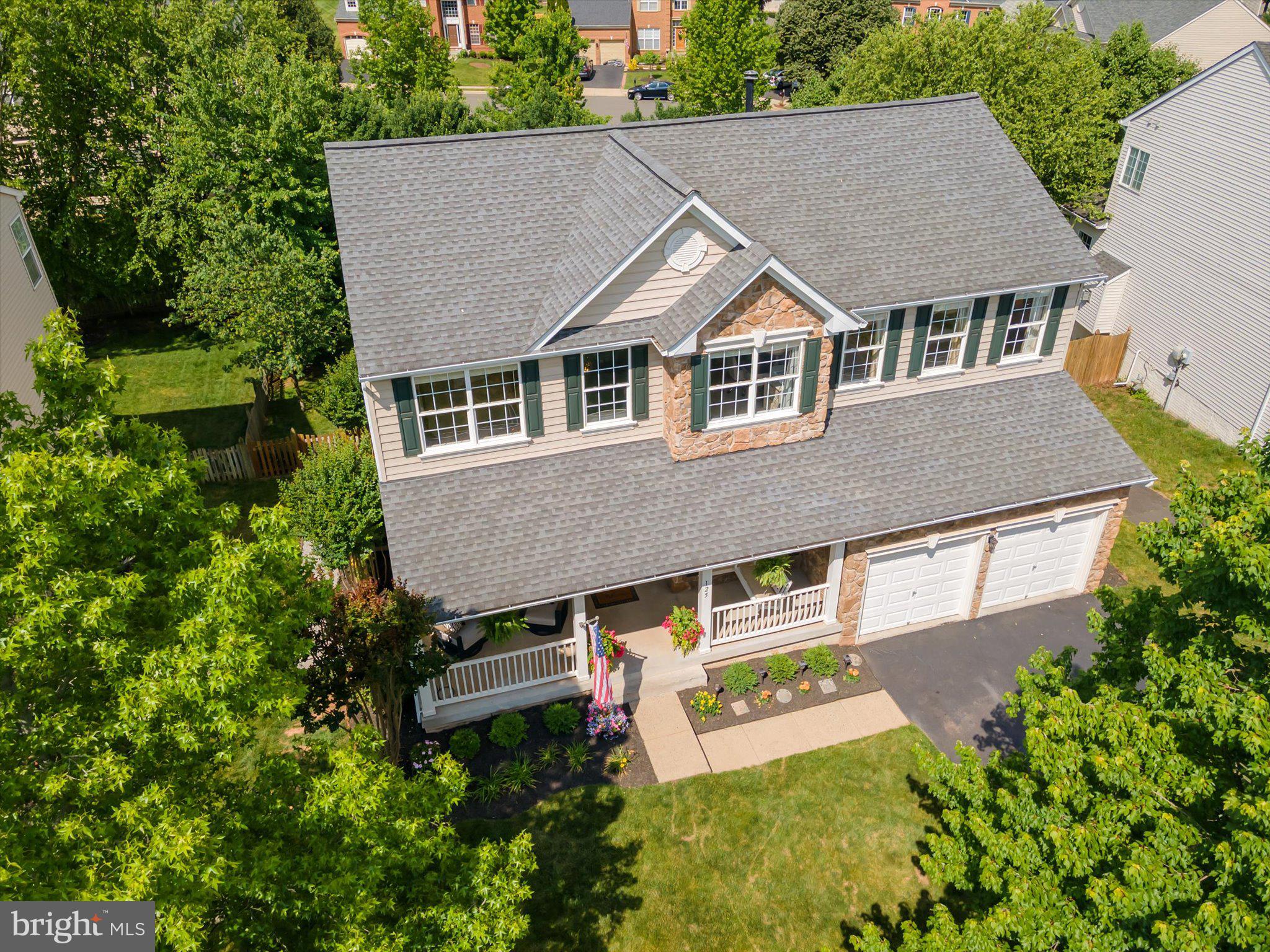 125 CLAUDE COURT SE