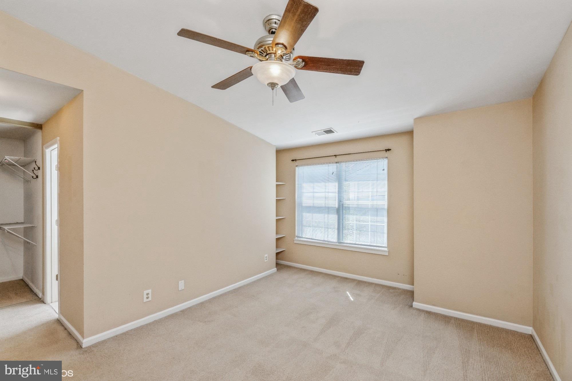 STRATFORD PLACE AT KINGS - Residential Lease