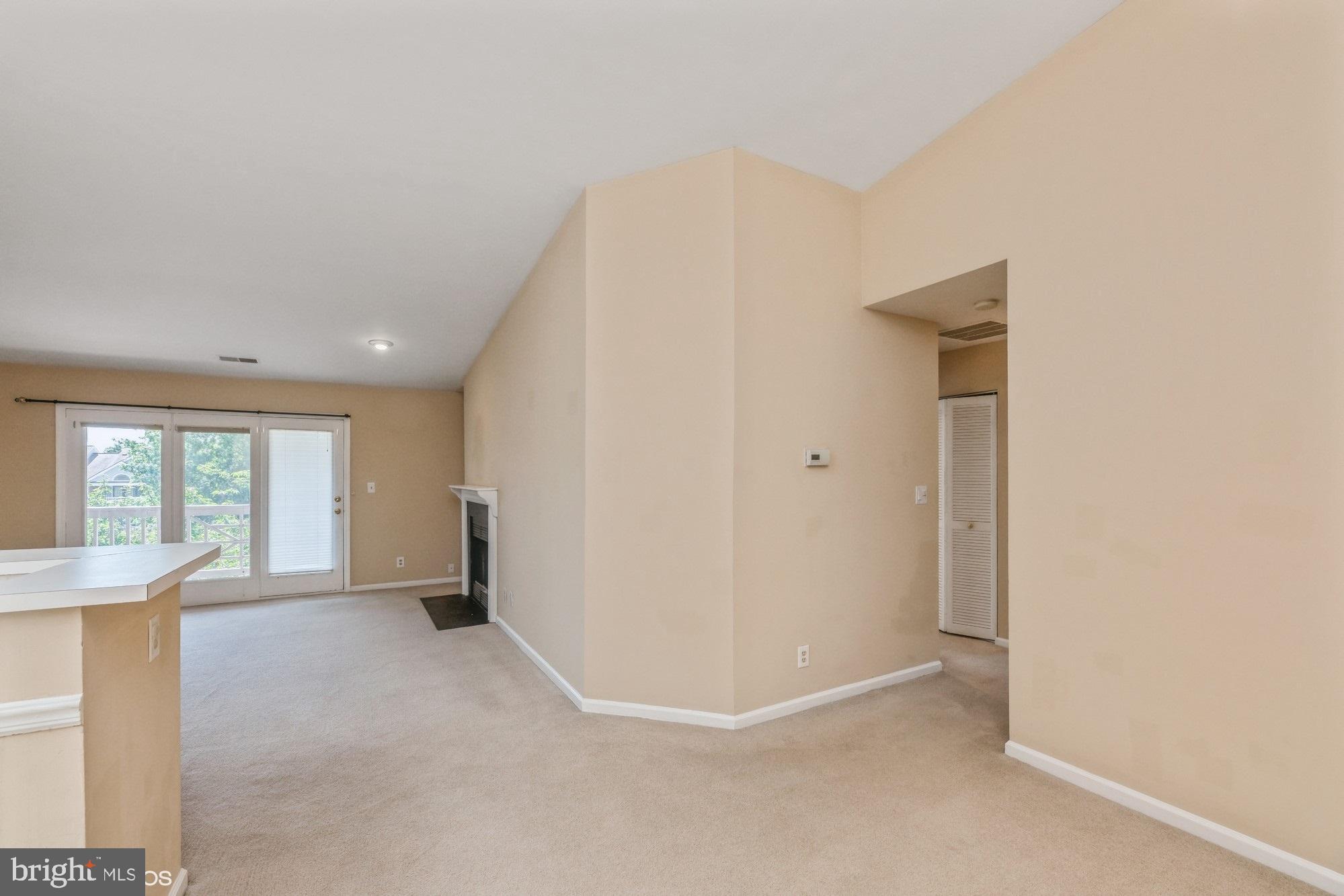 STRATFORD PLACE AT KINGS - Residential Lease