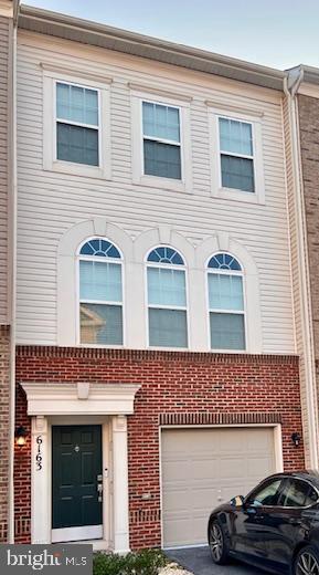 JEFFERSON PLACE - Residential