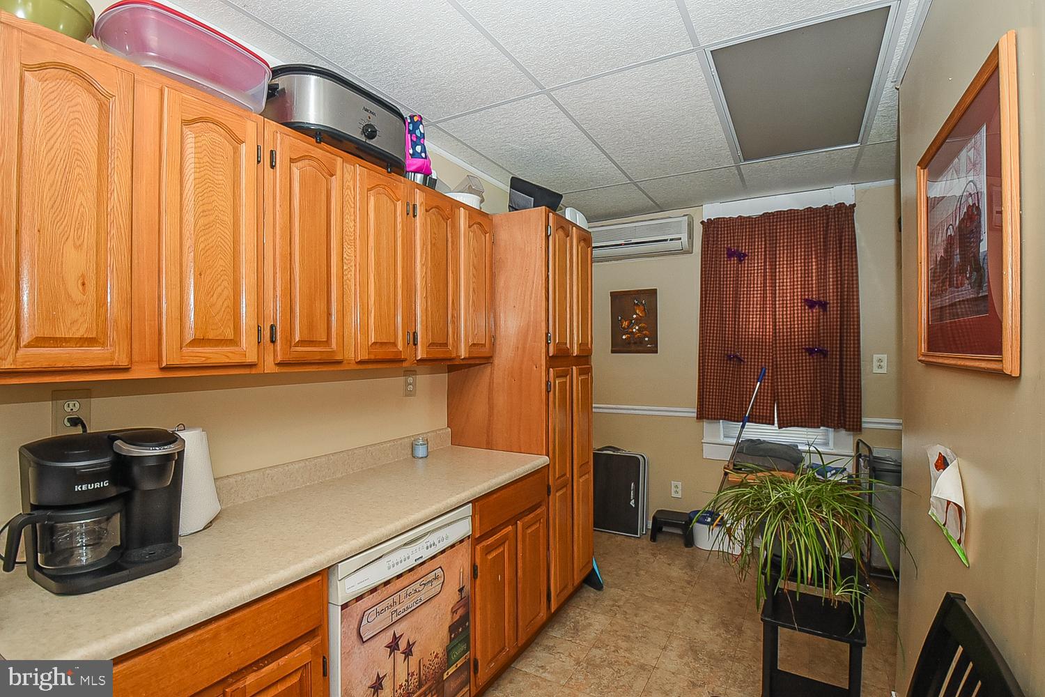 WEST END - Residential