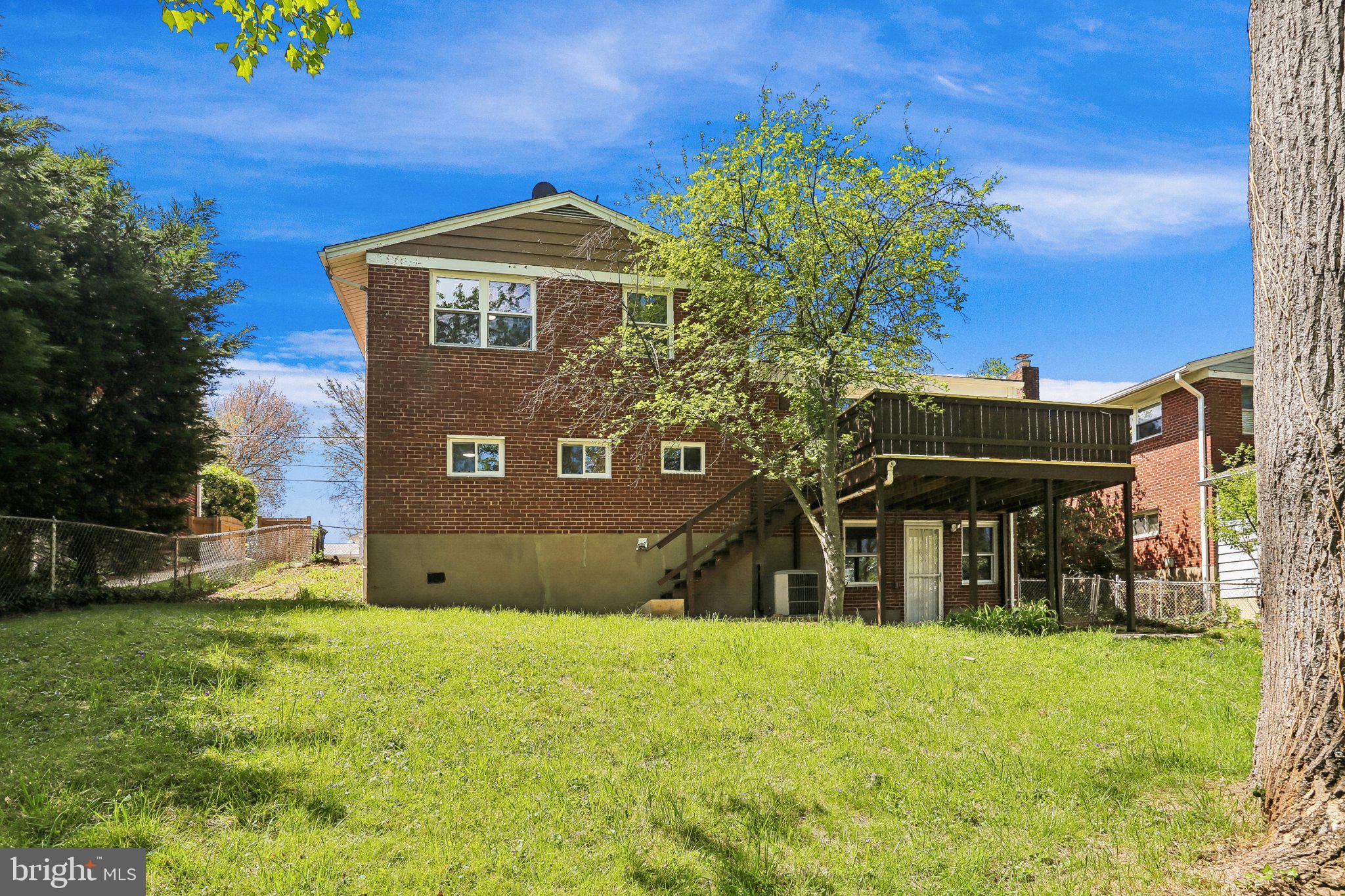 GREENWOOD KNOLLS - Residential
