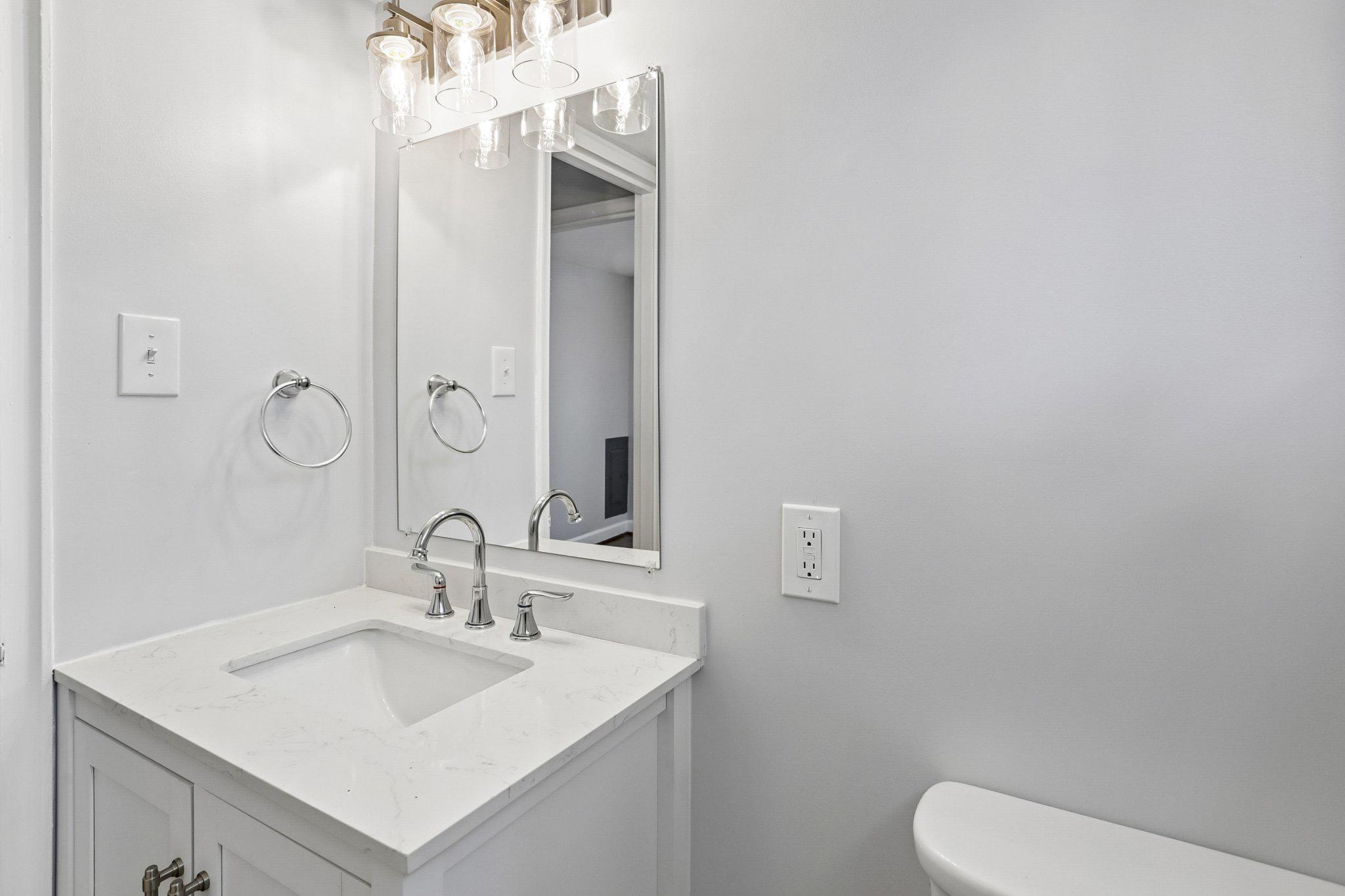GREENWOOD KNOLLS - Residential