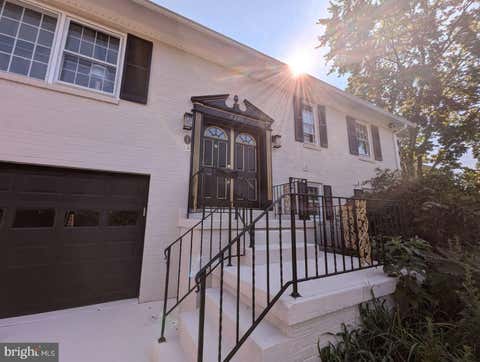 Homes For Rent - 2208 Wakefield Street<br/> ALEXANDRIA, VA 22308