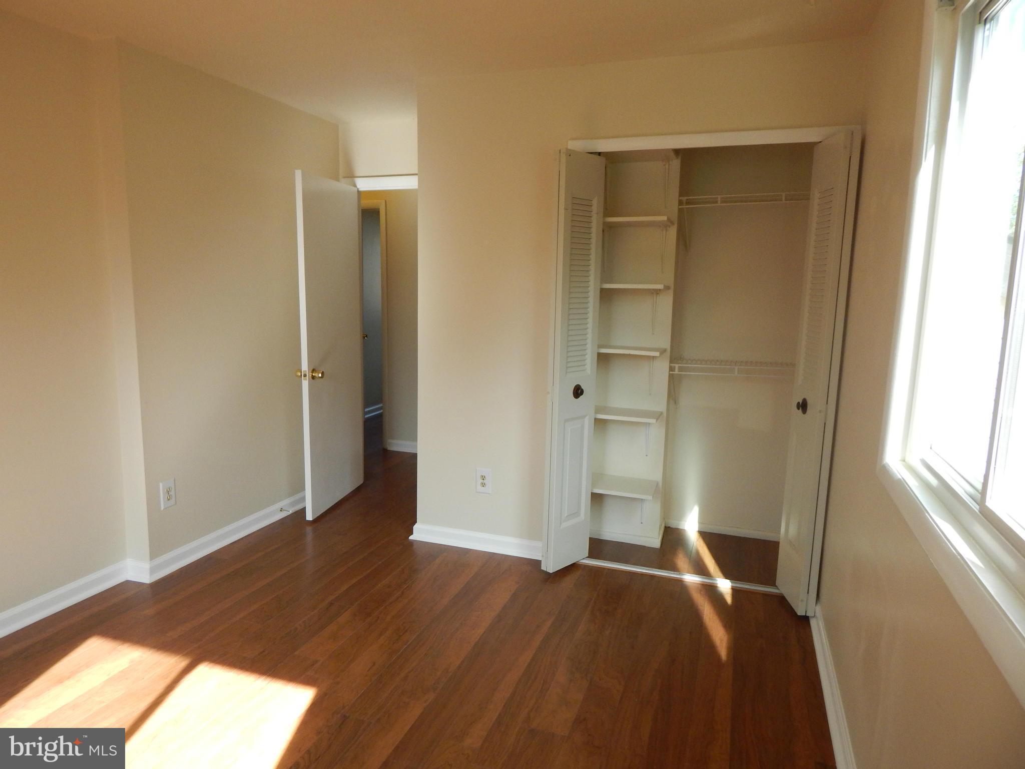 SUGARLAND WEST - Residential