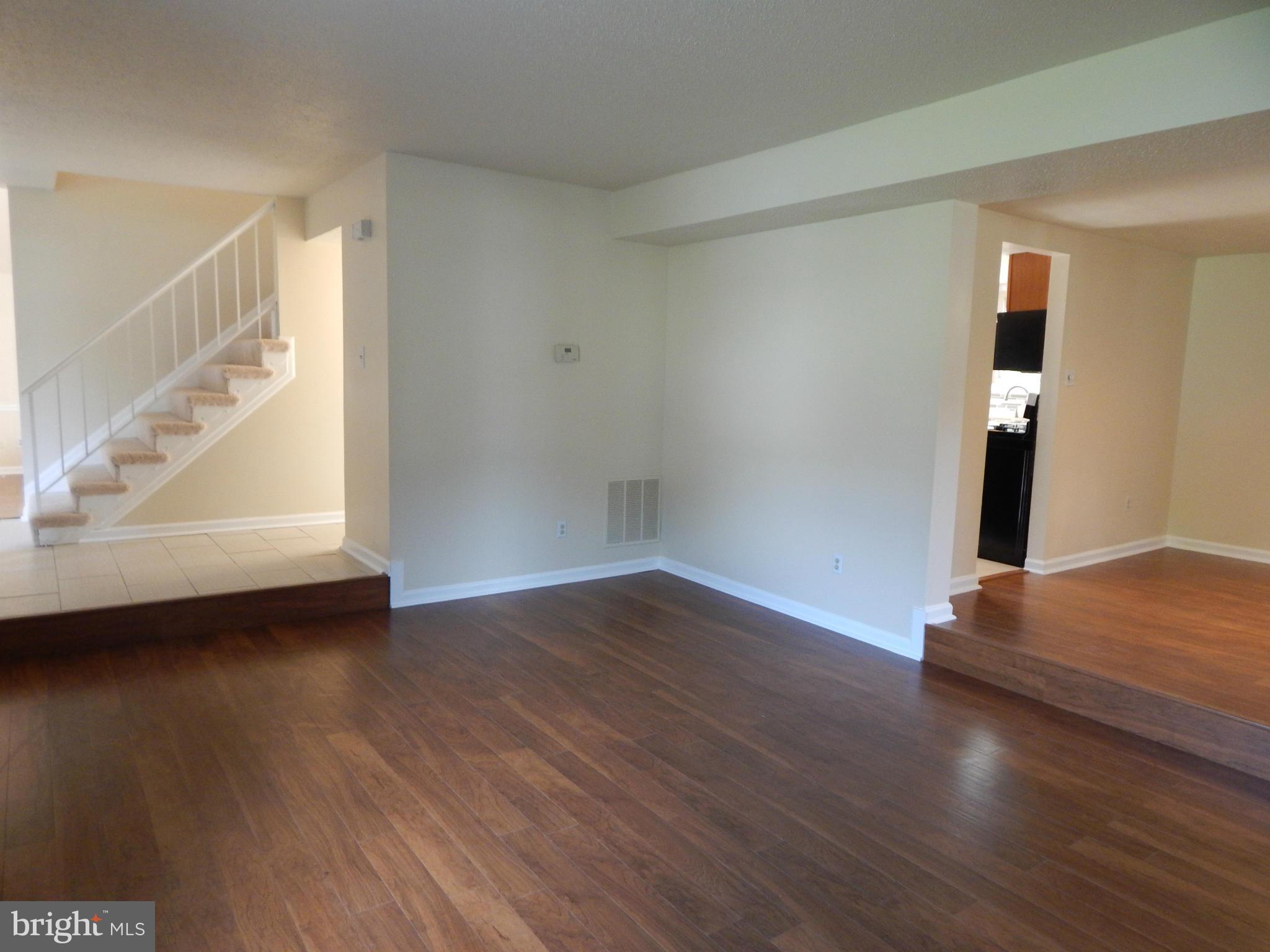 SUGARLAND WEST - Residential