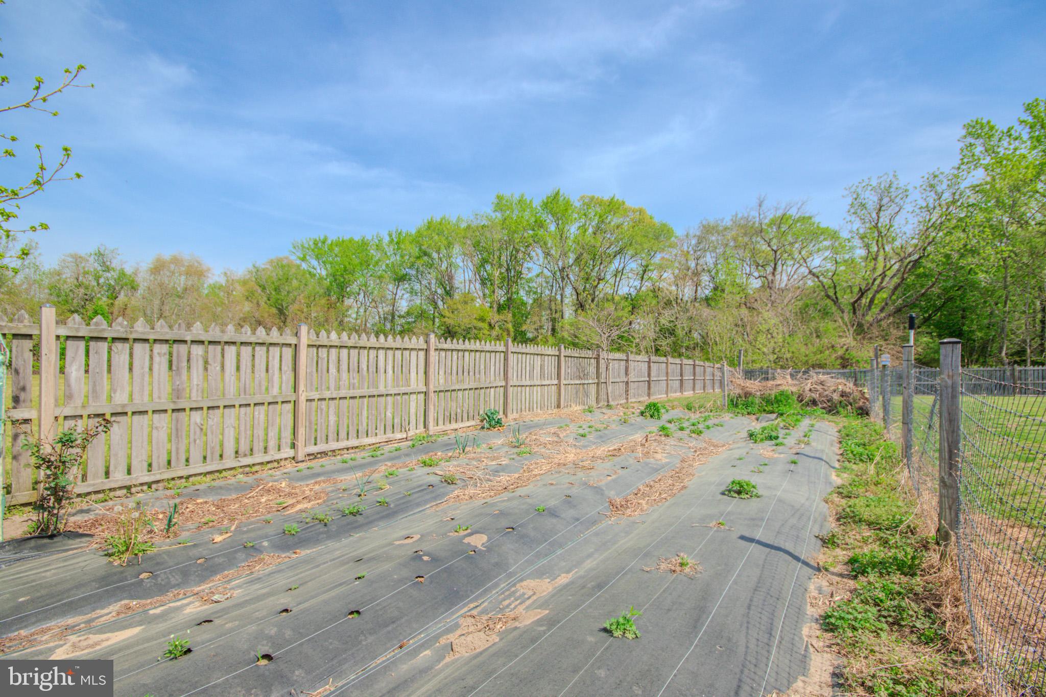 BARREN CREEK ESTATES - Residential